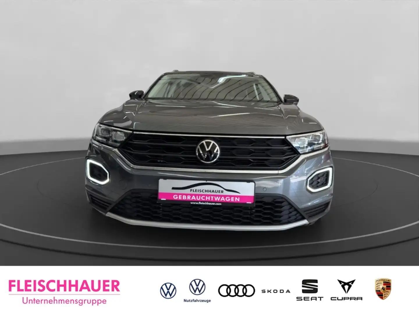 Volkswagen T-Roc United 1.5 TSI Gris - 2