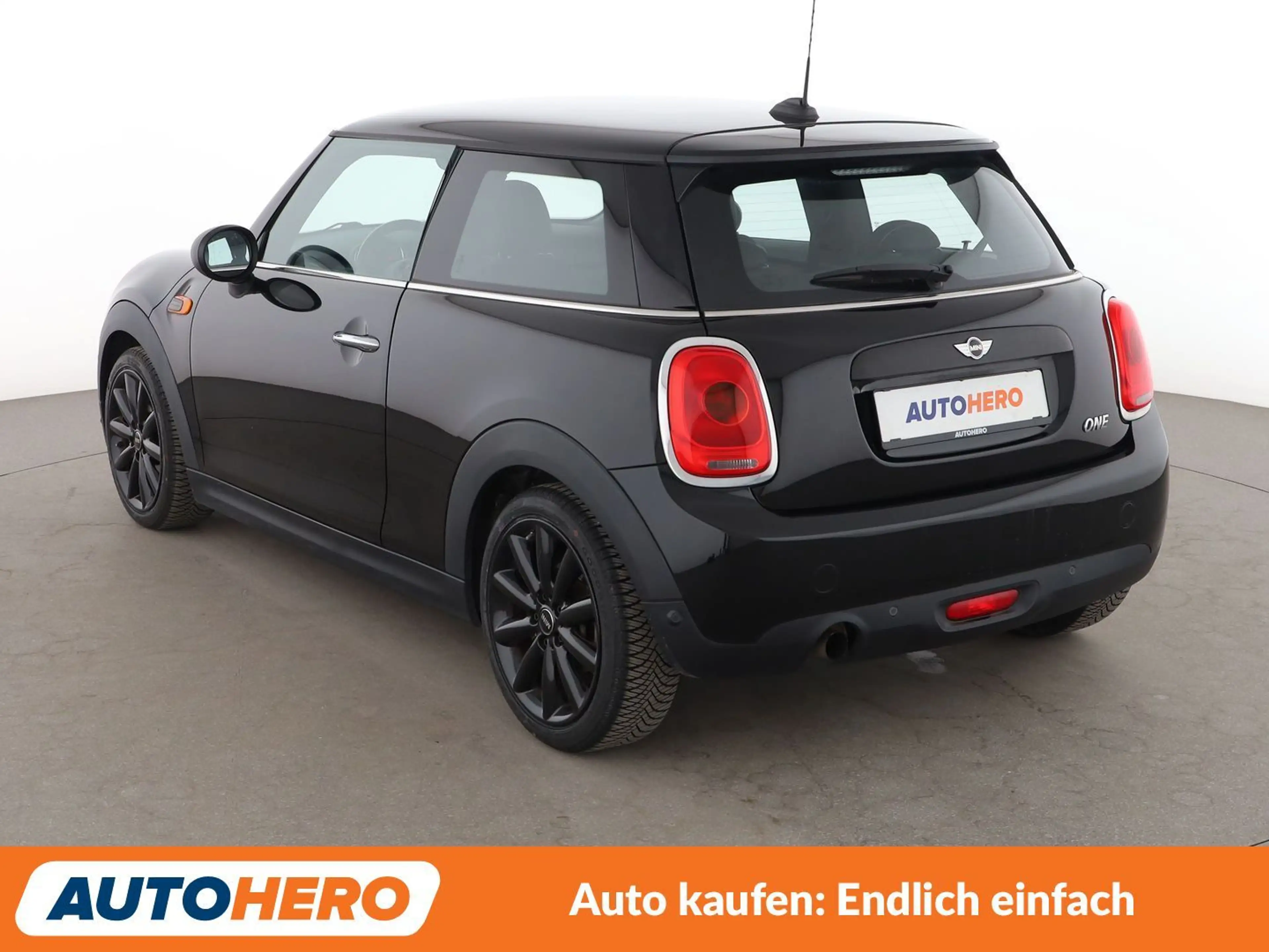 MINI One One Blackyard Aut.*NAVI*TEMPO*PDC*SHZ*KLIMA* — photo 4