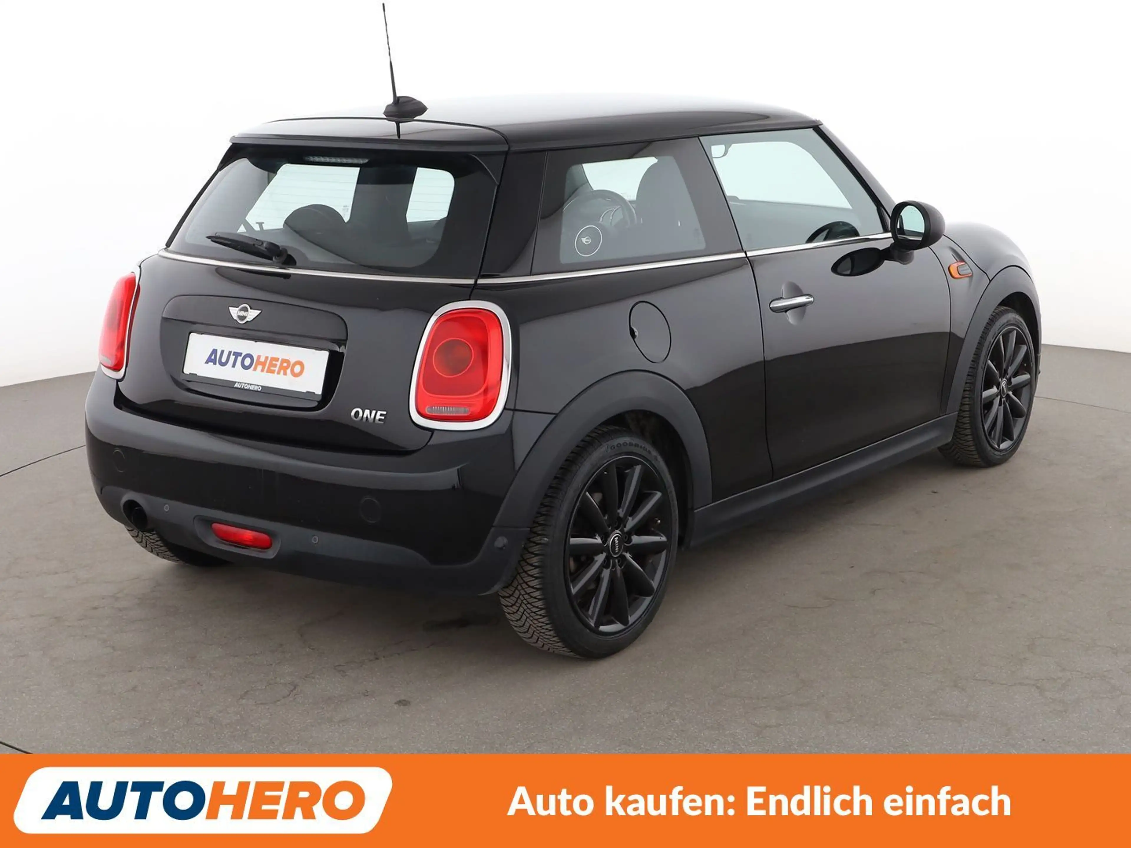 MINI One One Blackyard Aut.*NAVI*TEMPO*PDC*SHZ*KLIMA* — photo 6