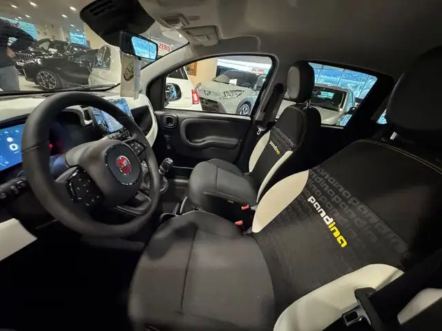 Fiat Panda view 8