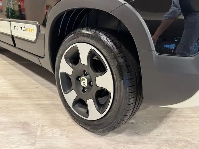 Fiat Panda view 5