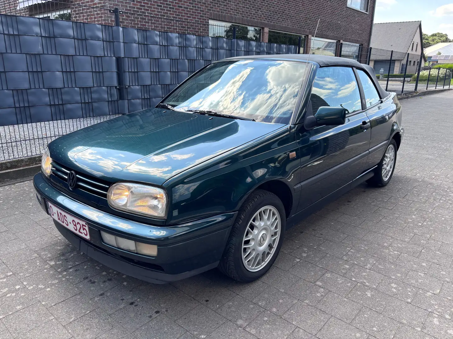 Volkswagen Golf Cabriolet Golf Cabrio 1.8 Zielony - 1