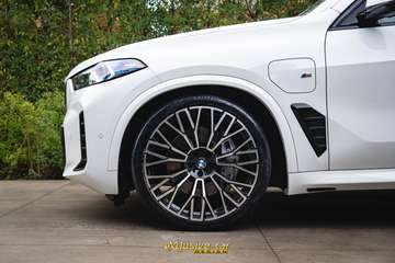 X5 xDrive50e M-Sport/Pano/LED/Softclose/Trekh/ACC/