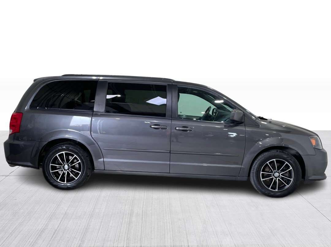 2017 Dodge Grand Caravan GT 7 Places Cuir Sièges Chauffants Caméra — снимка 1