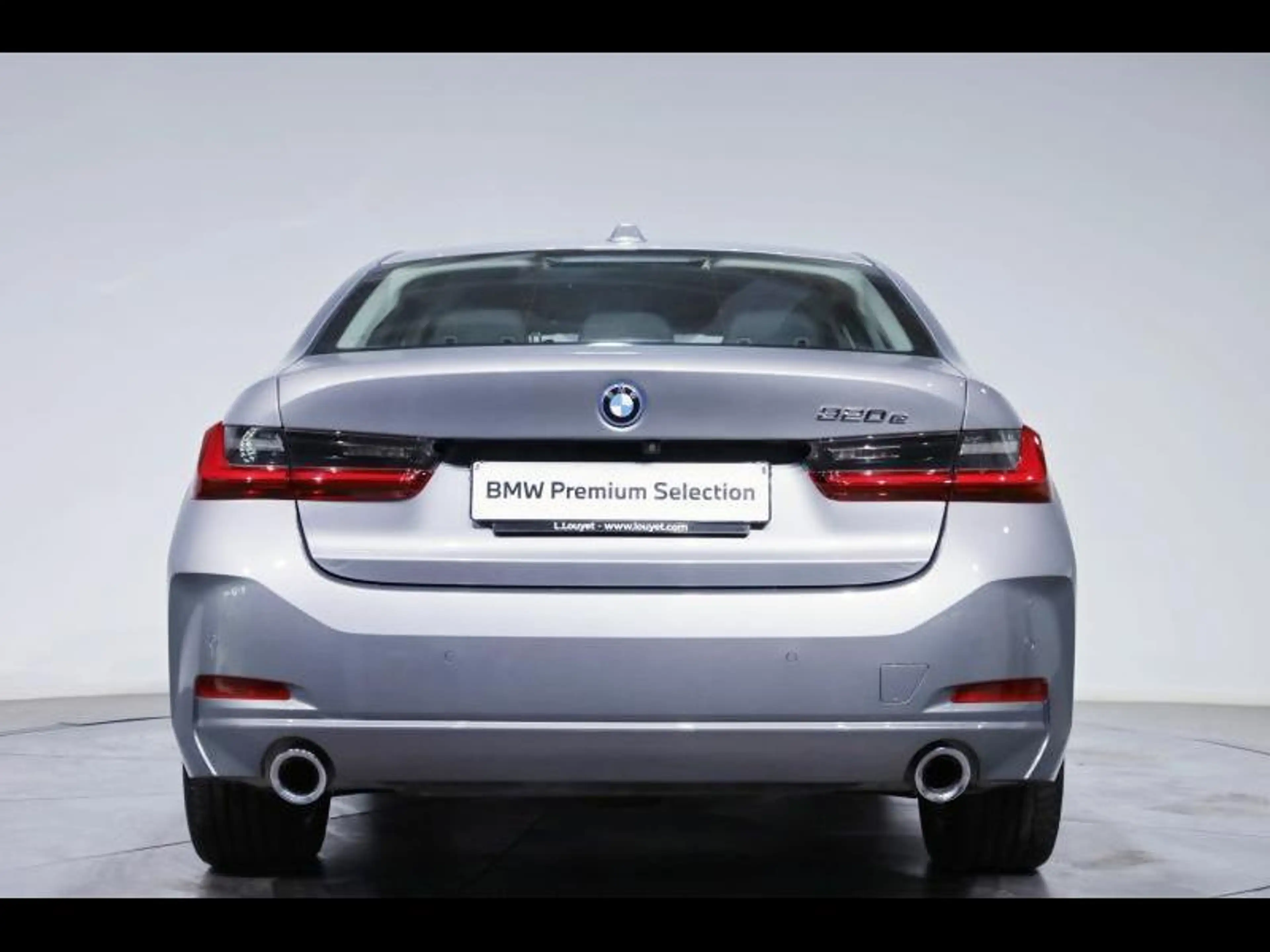 BMW 320 e Berline — photo 4