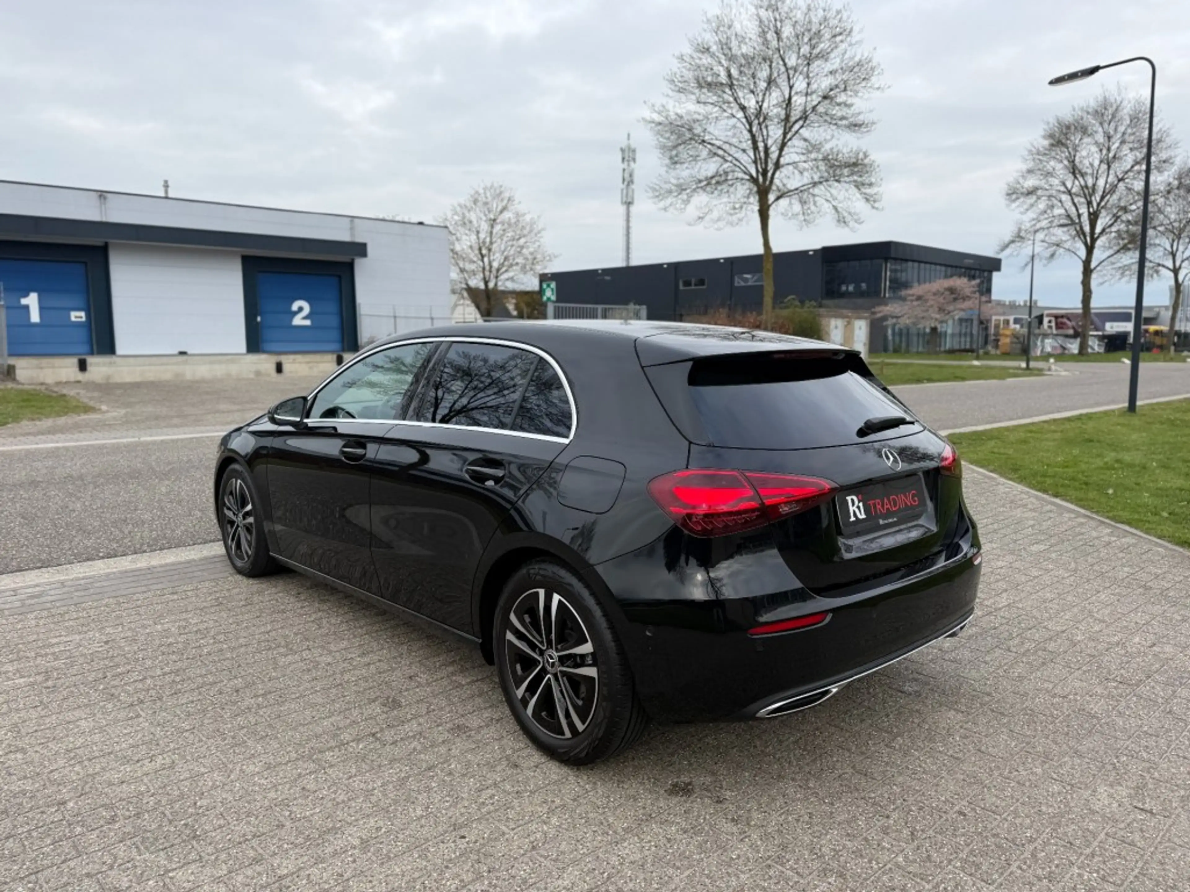 Mercedes-Benz A 180 180 Star Edition Luxury Line Navi Camera — photo 4