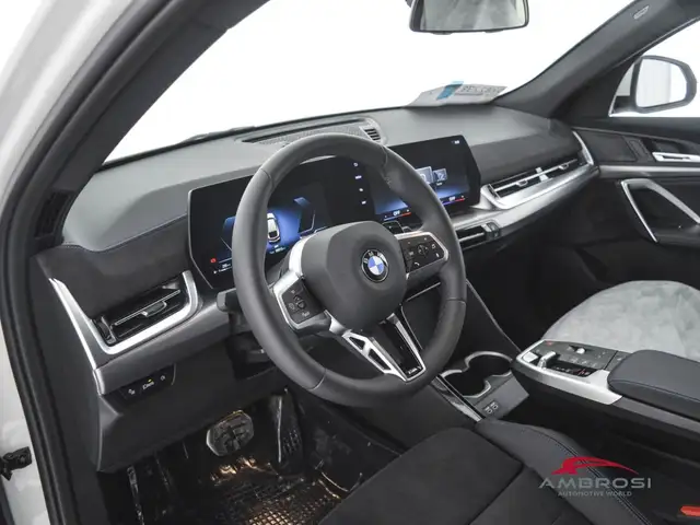 BMW X2 view 8