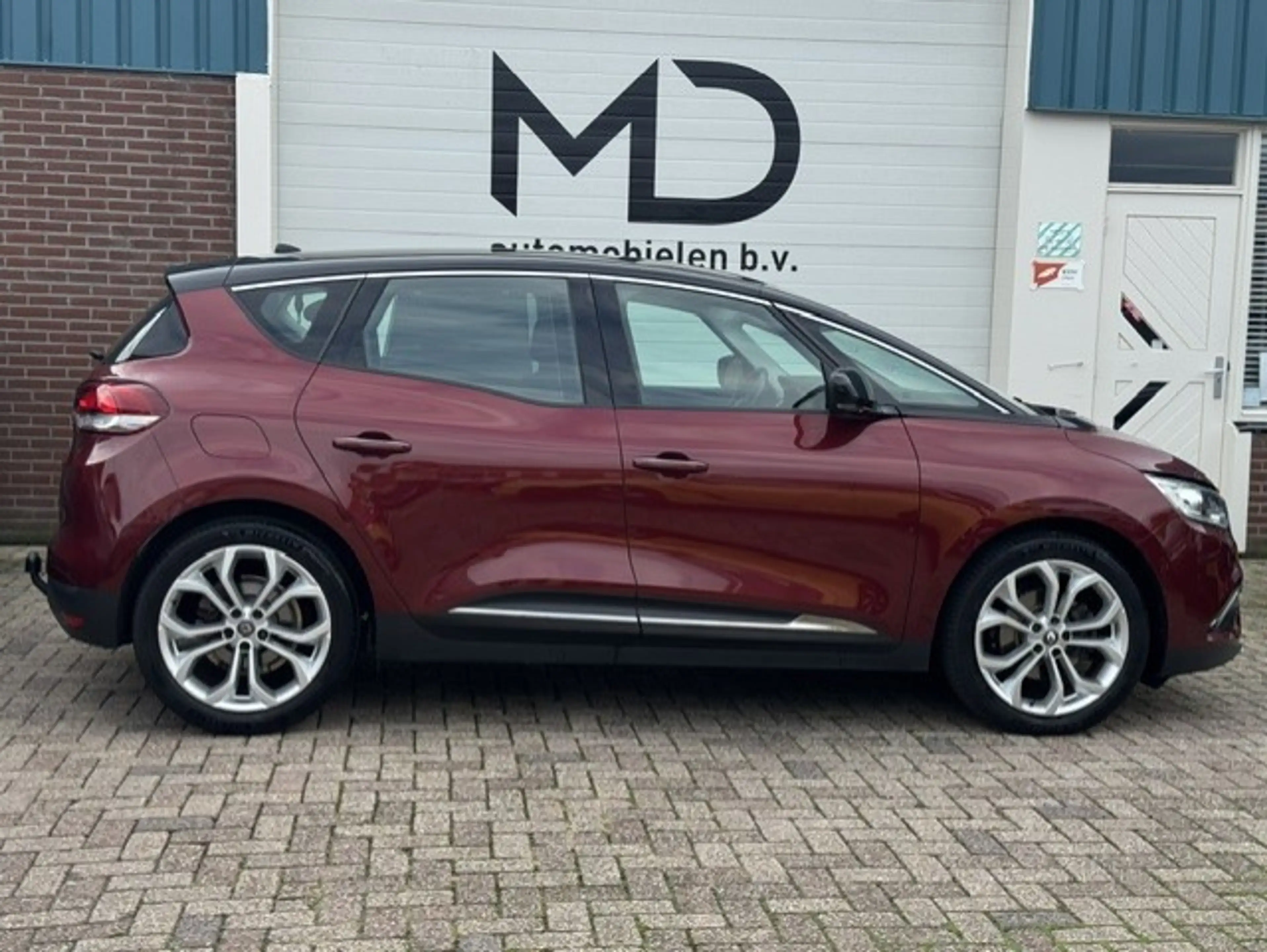 Renault Scenic 1.3 TCe Zen - Trekhaak - Dealer Onderhouden - 1e e — photo 2