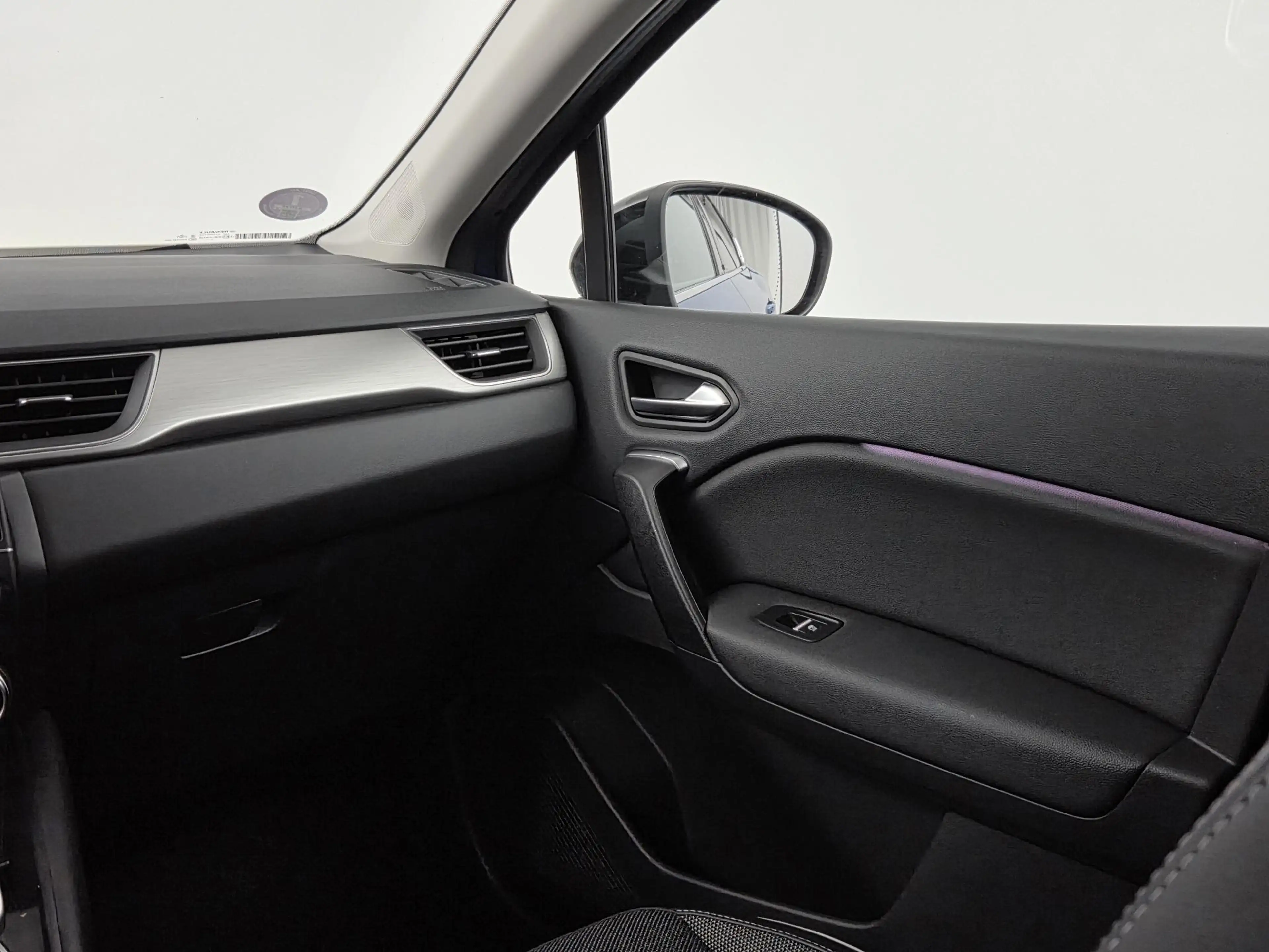 Renault Captur 1.6 E-Tech Plug-in Hybrid 160 Intens | Camera | Pa — photo 24