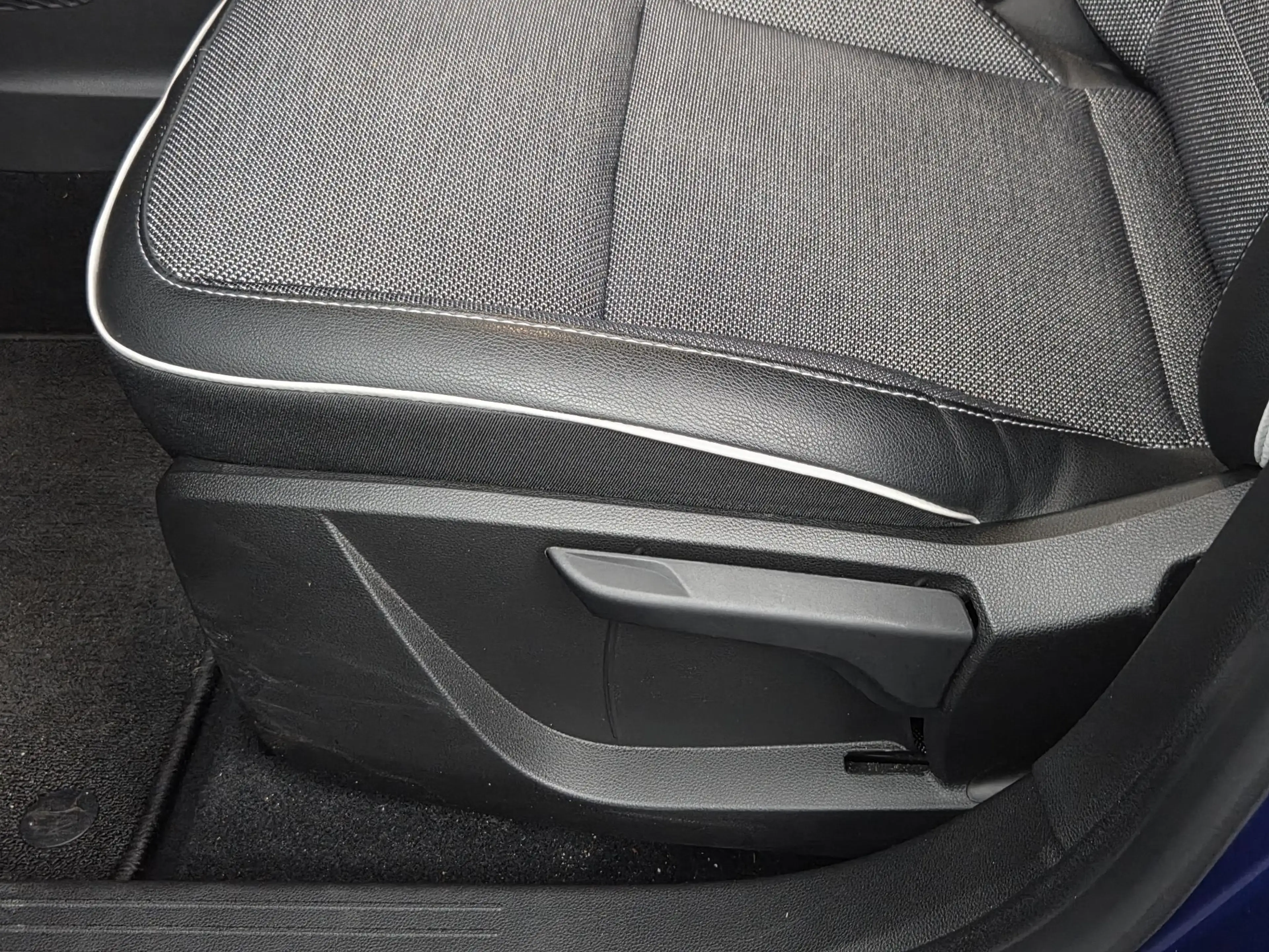 Renault Captur 1.6 E-Tech Plug-in Hybrid 160 Intens | Camera | Pa — photo 8