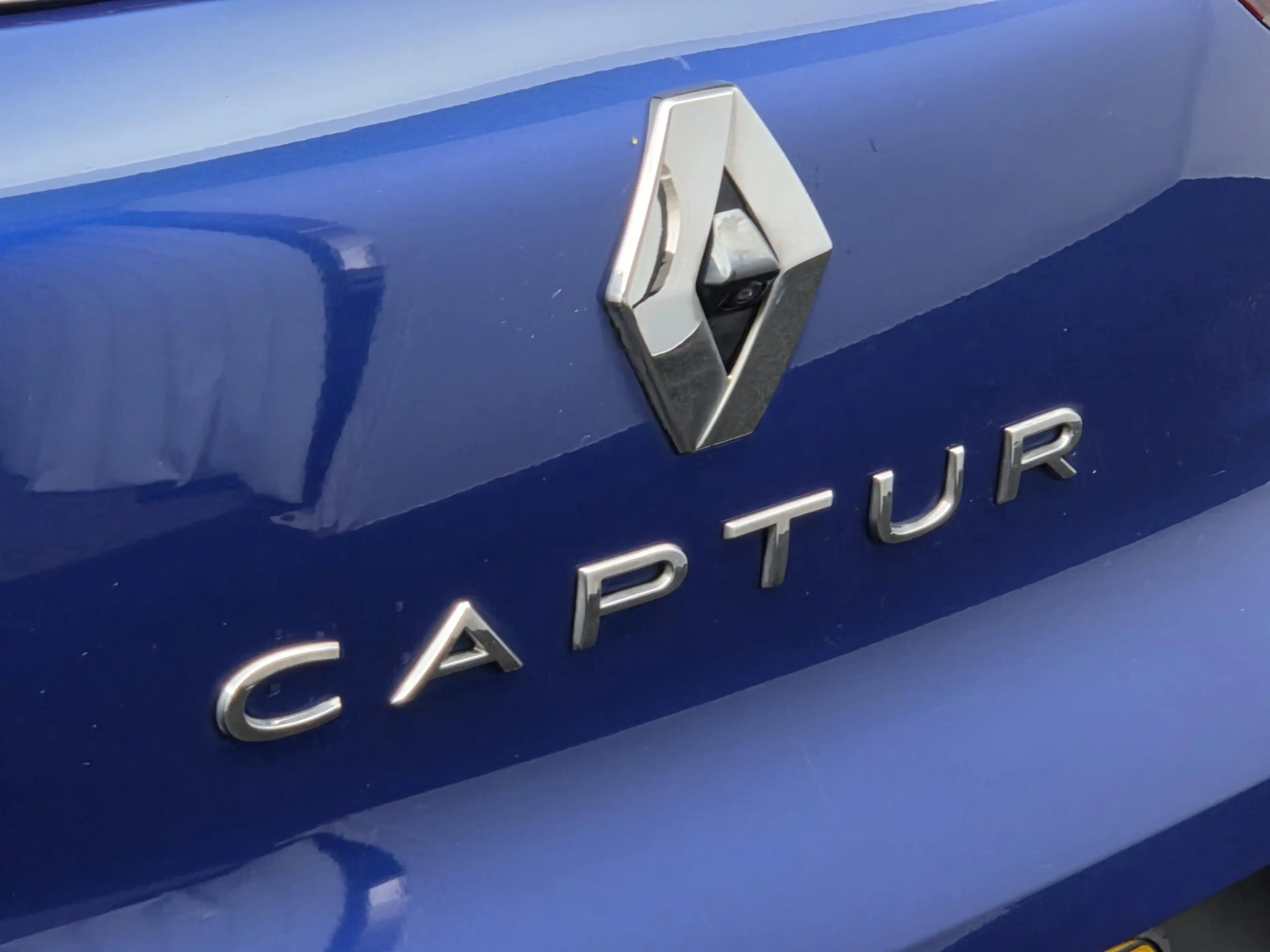 Renault Captur 1.6 E-Tech Plug-in Hybrid 160 Intens | Camera | Pa — photo 45