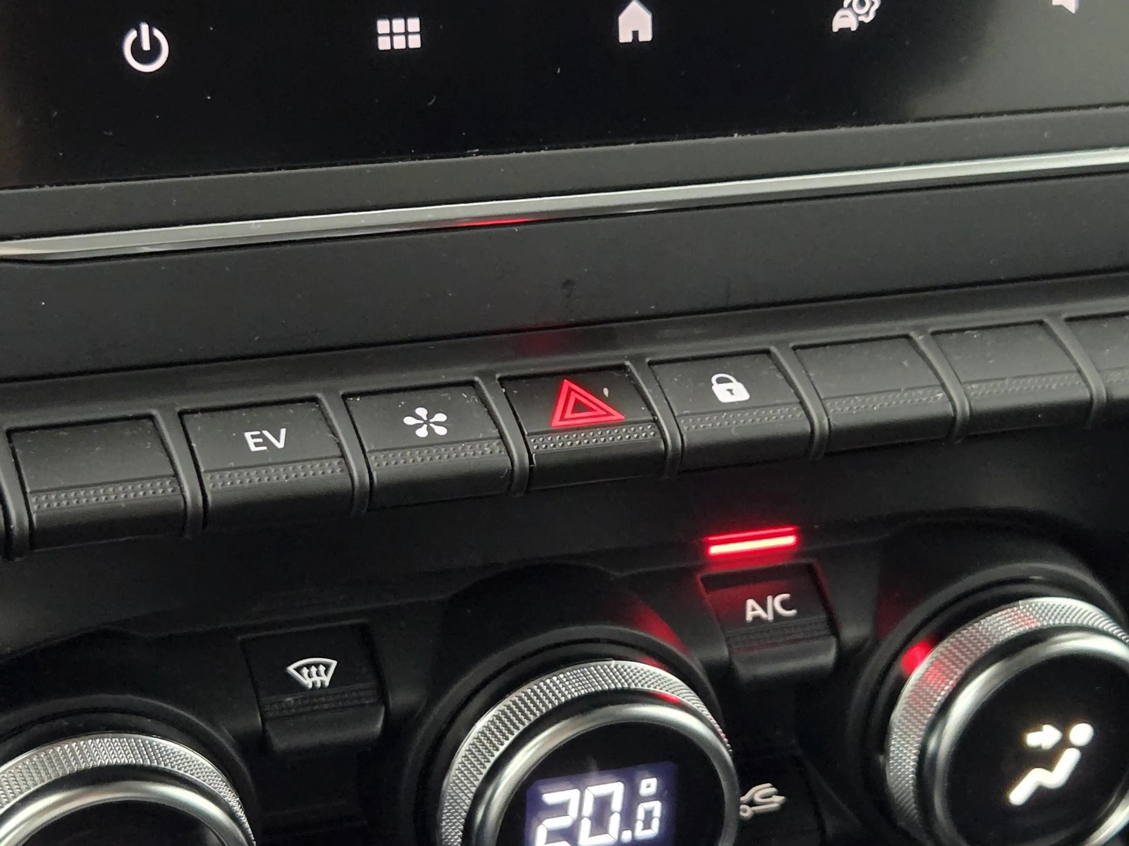 Renault Captur 1.6 E-Tech Plug-in Hybrid 160 Intens | Camera | Pa — photo 28