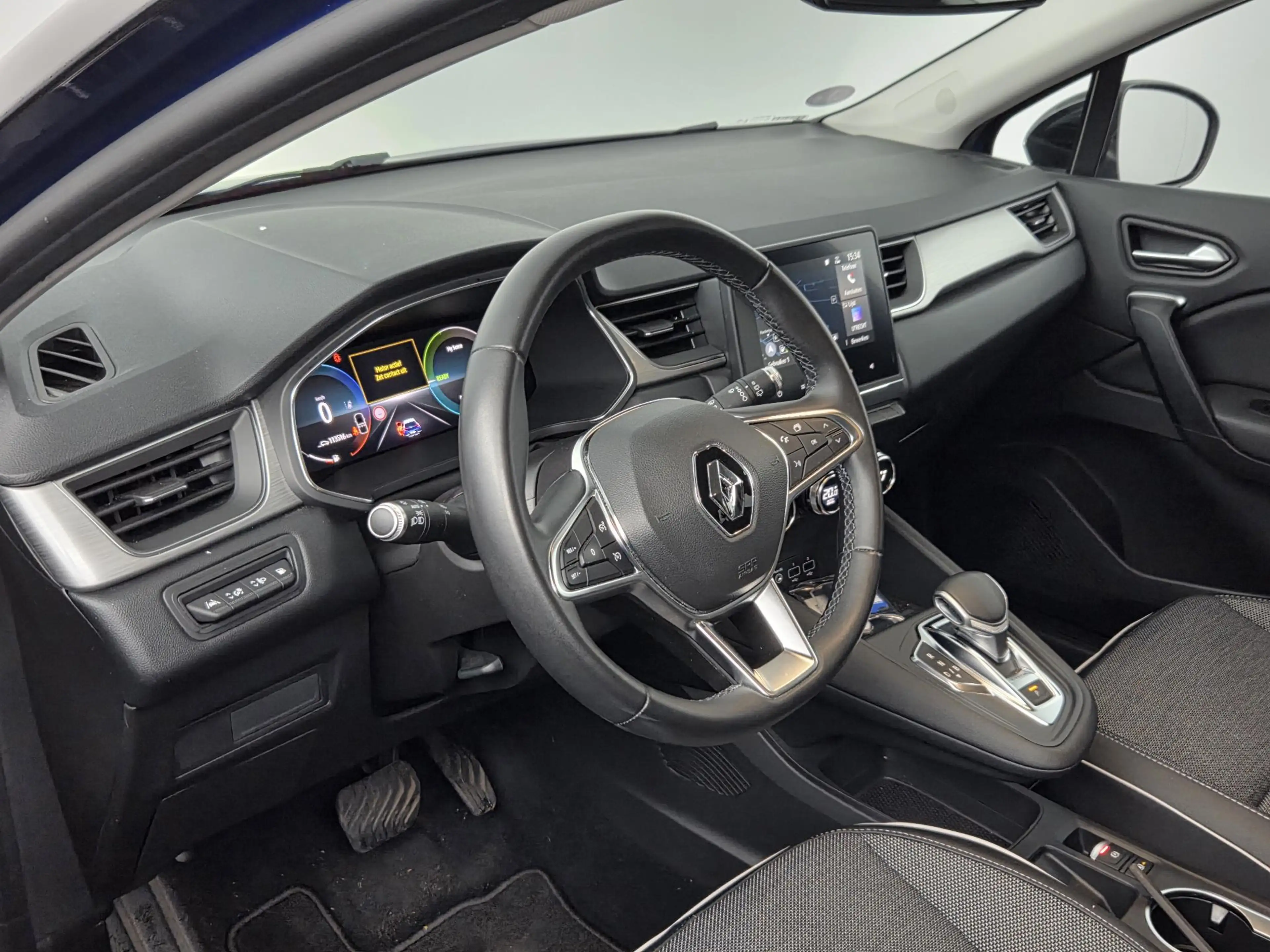 Renault Captur 1.6 E-Tech Plug-in Hybrid 160 Intens | Camera | Pa — photo 9