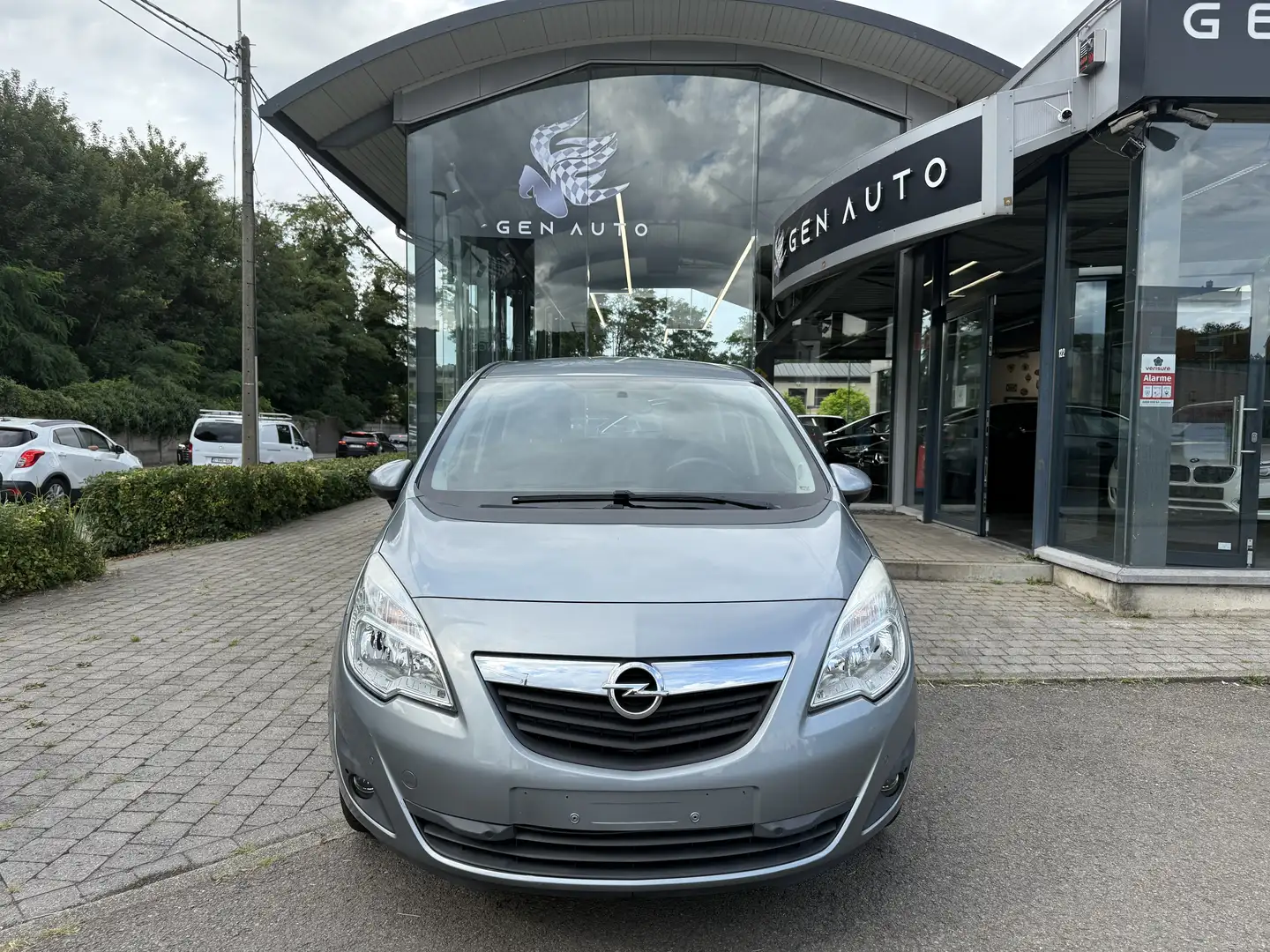 Opel Meriva 1.4i Enjoy Park Assist Airco Euro 5 Gris - 2