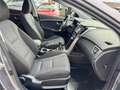 Hyundai i30 CW 1.4 CVVT GO! Tempomat_Klimaautomatik_Stzheizung Grau - thumbnail 9