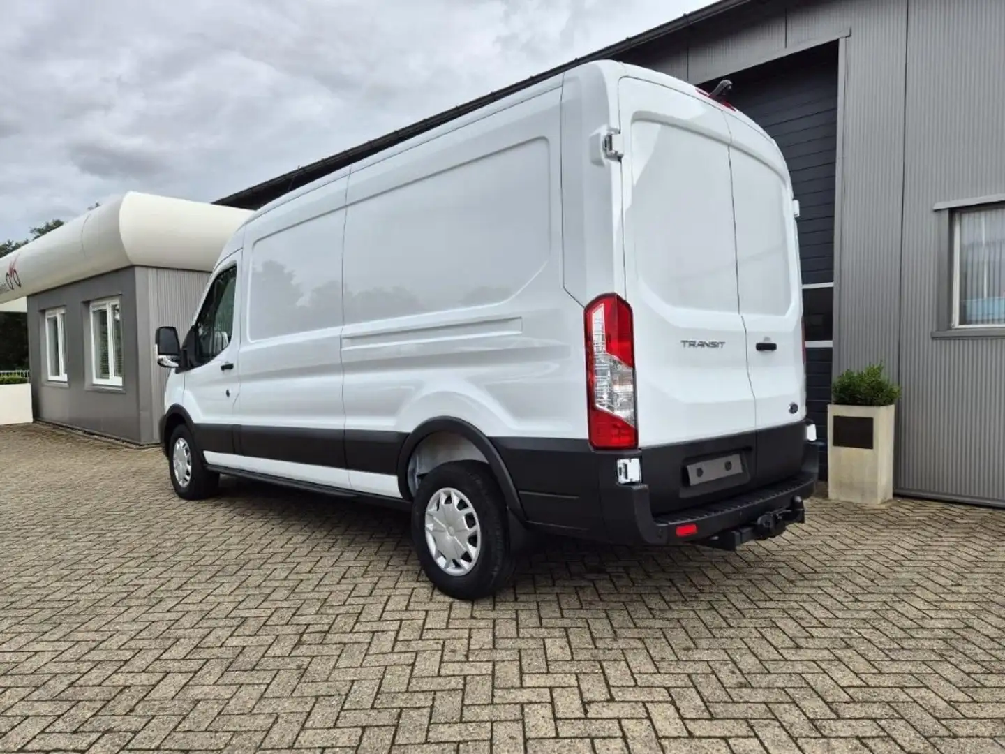 Ford Transit TRANSIT 2,0 ECO HDI 170CV 350 L2H2 Bianco - 1