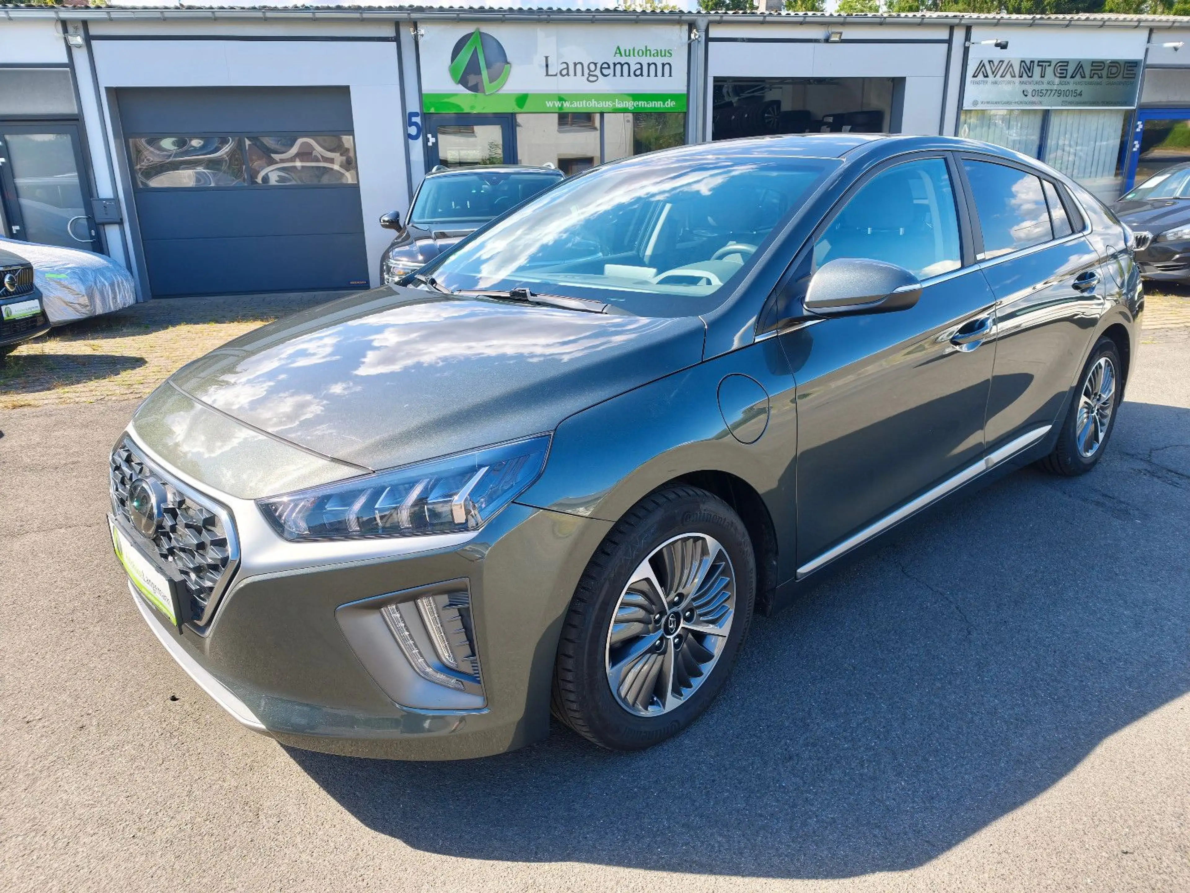 Hyundai IONIQ Style Plug-In Hybrid LED NAVI INFINITY AHK