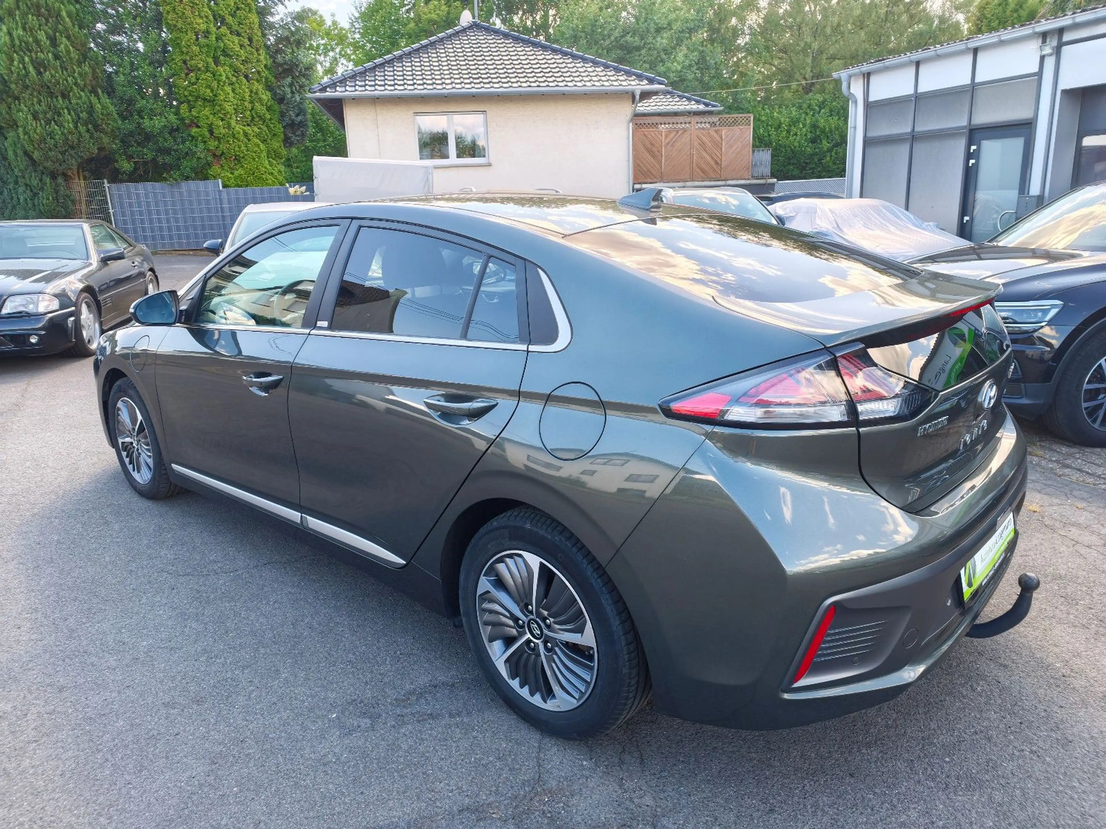 Hyundai IONIQ Style Plug-In Hybrid LED NAVI INFINITY AHK — photo 8