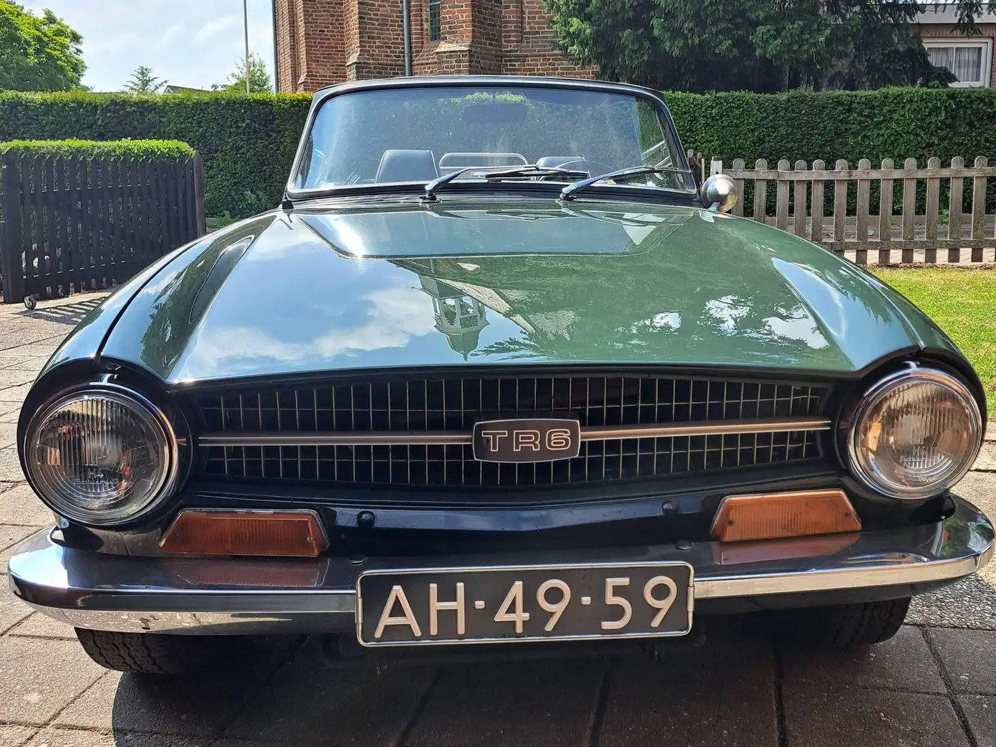 Triumph TR6 cabrio Grün - 1