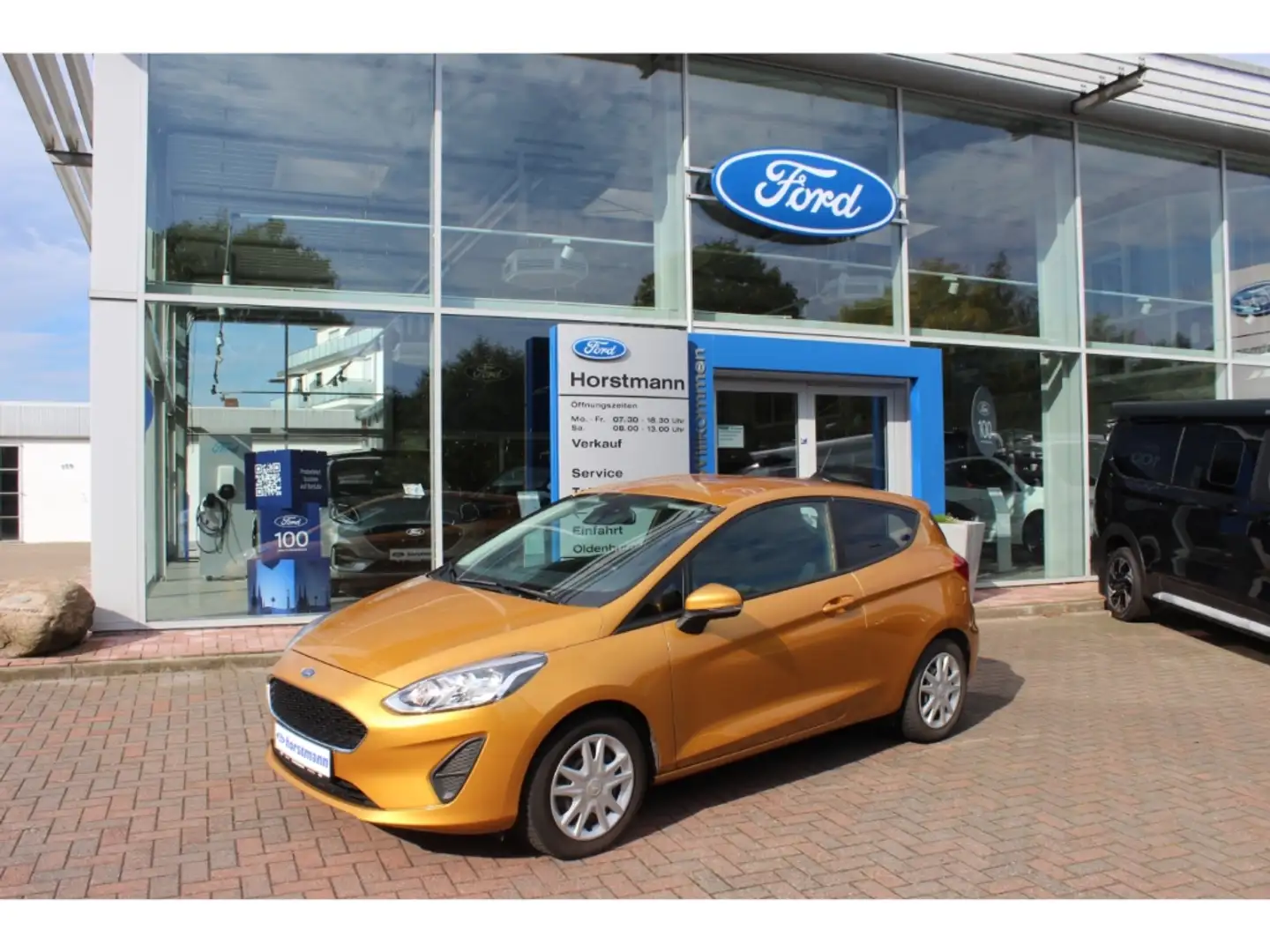 Ford Fiesta COOL & CONNECT. NAVI, BEH. WSS & SITZE, AHK, KLIMA Jaune - 1