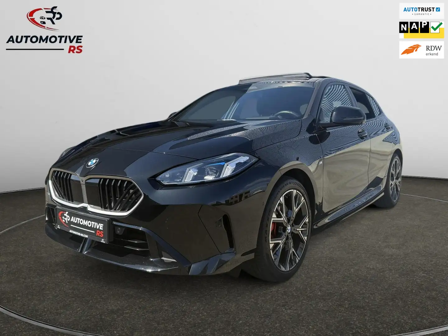 BMW 120 1-serie | M-Sport Pro | Aero Pakket | Harman/Kardo Zwart - 1