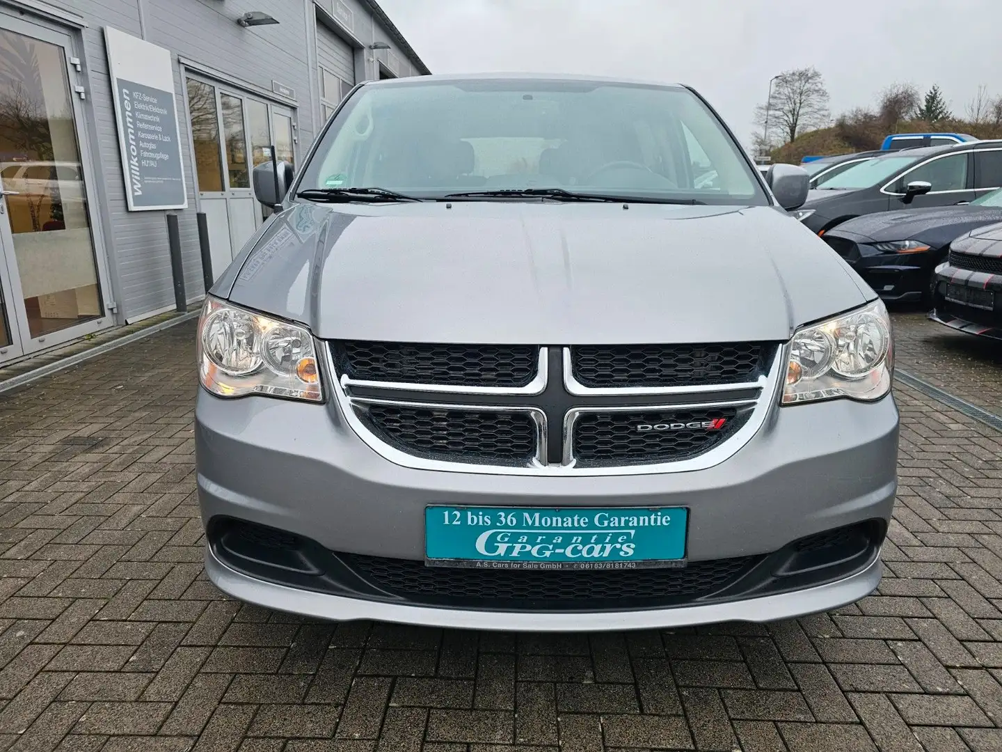 Dodge Grand Caravan *3.6L V6*Navi*LPG*AHK*7Sitze Grau - 2