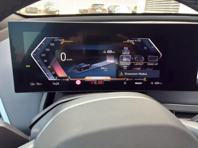 BMW Ix view 11