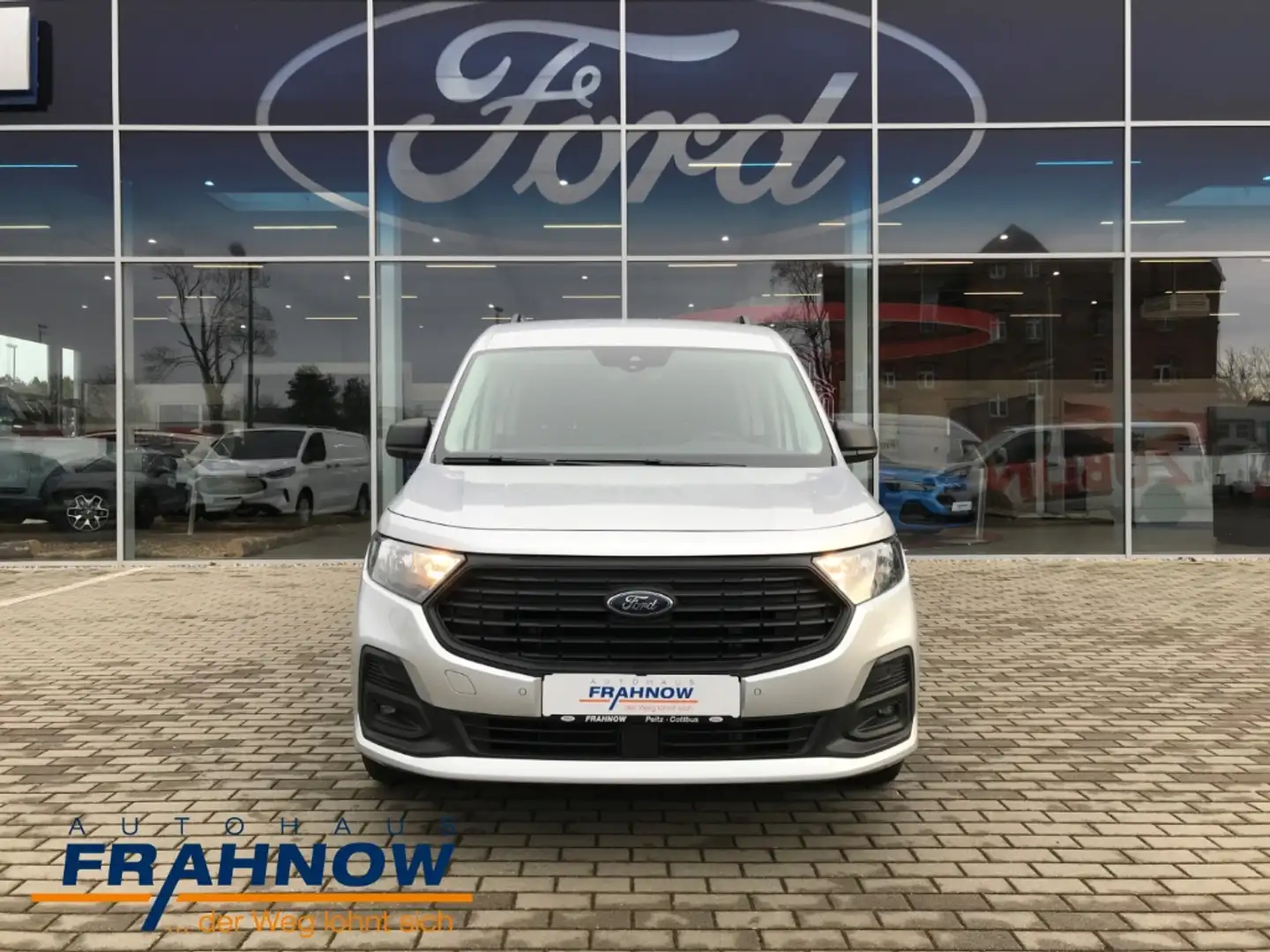 Ford Grand Tourneo 1.5 EcoBoost Trend AHK PDC GRA Bluetooth Silber - 2