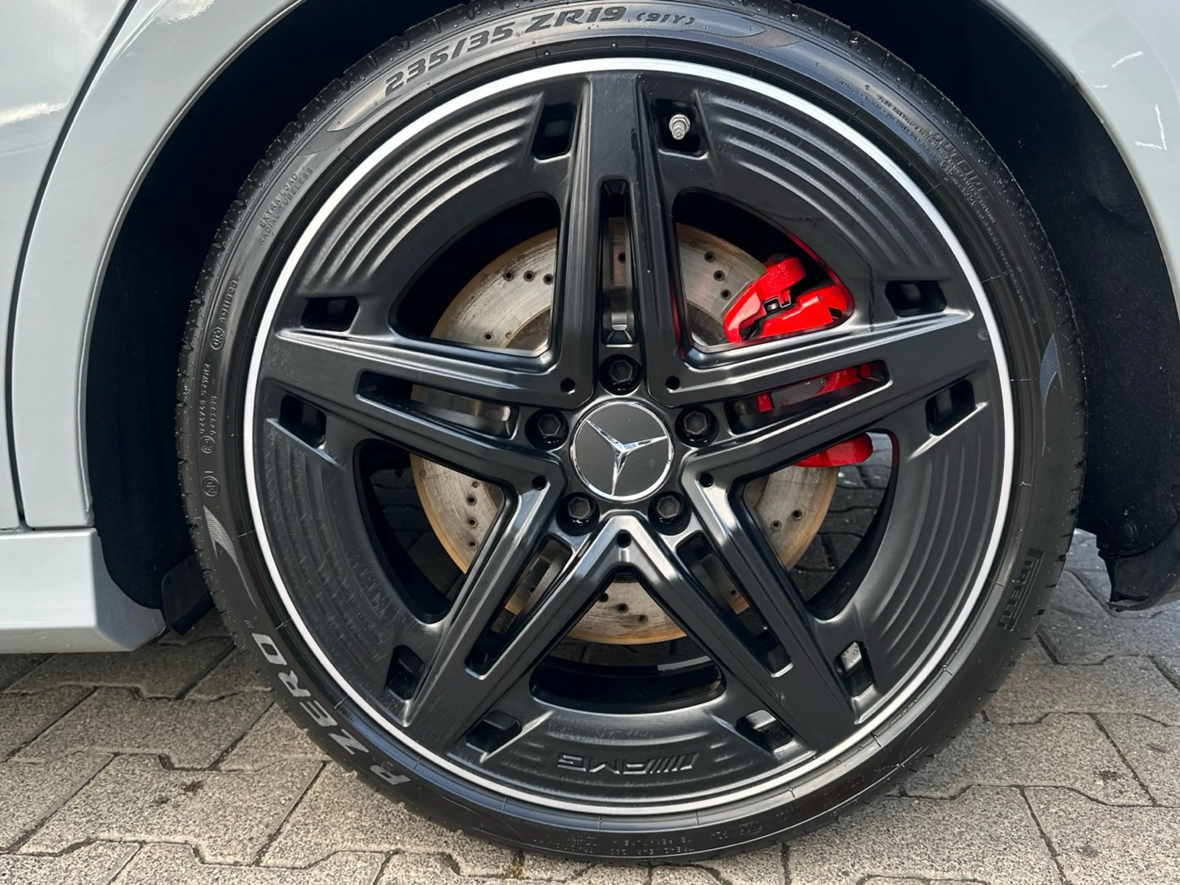 Mercedes-Benz A 35 AMG 4M Night Multibeam Kamera CarPlay AHK — photo 8