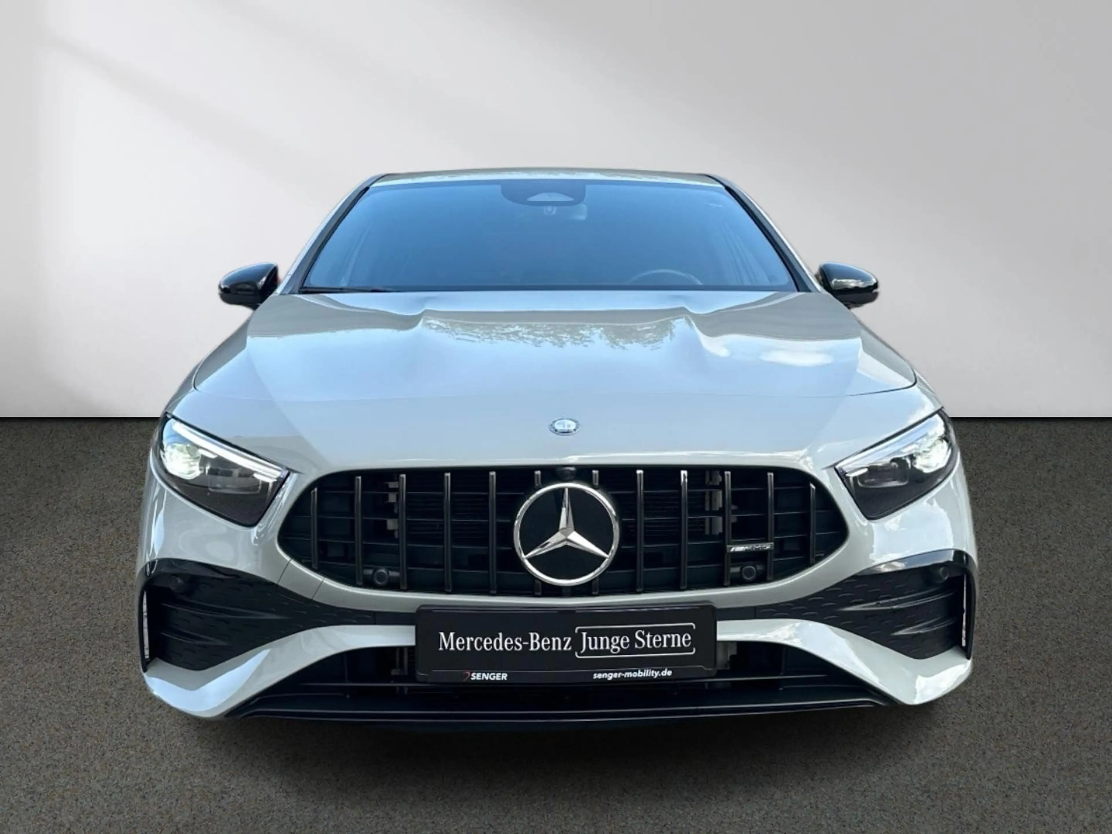Mercedes-Benz A 35 AMG 4M Night Multibeam Kamera CarPlay AHK — photo 5
