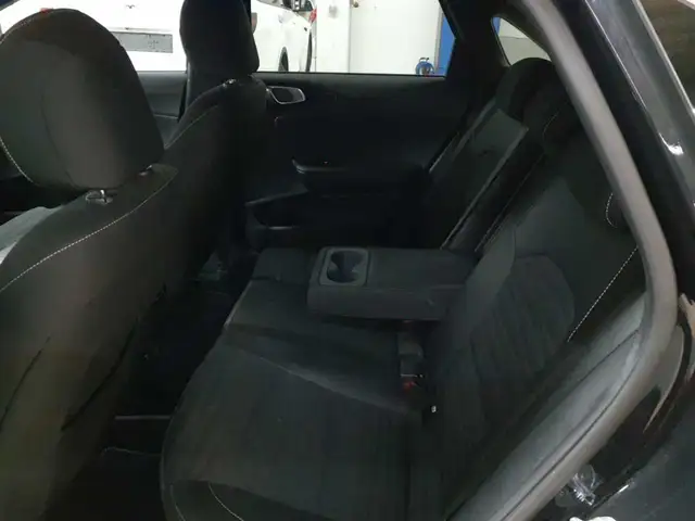 Kia Ceed view 8