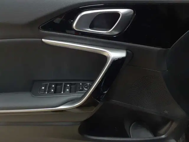 Kia Ceed view 4