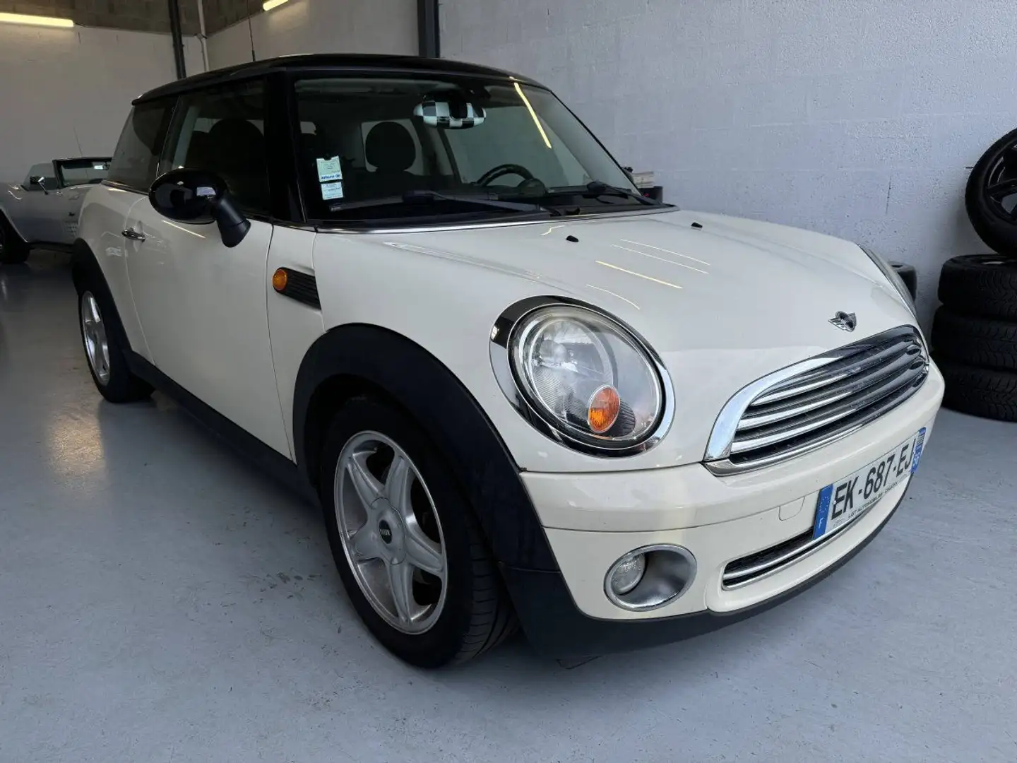 MINI One 2 (R56) Cooper 1.6 i 16V 120cv Blanc - 2