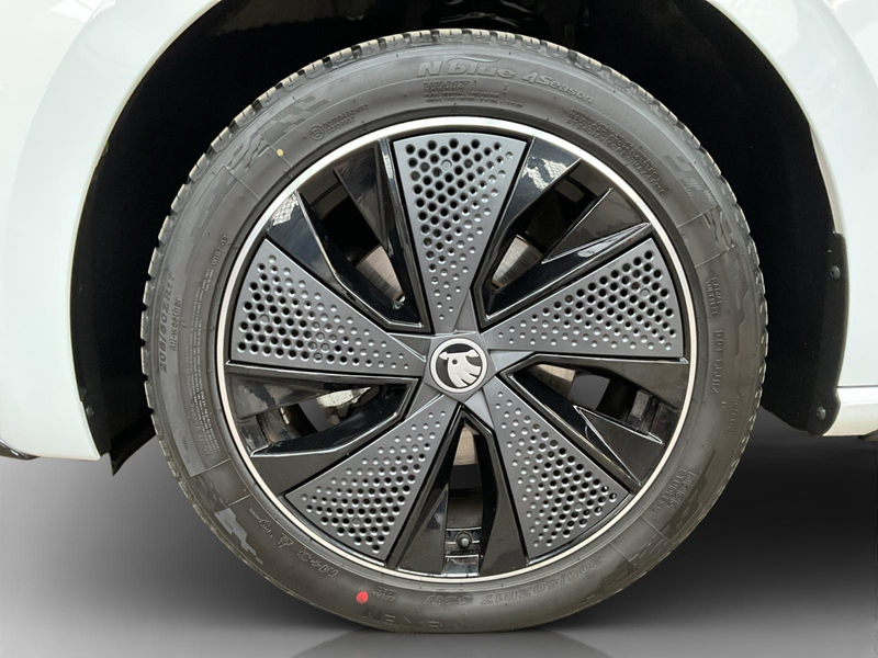 Skoda Scala Monte-Carlo+BVM+LED+NAVI — photo 8