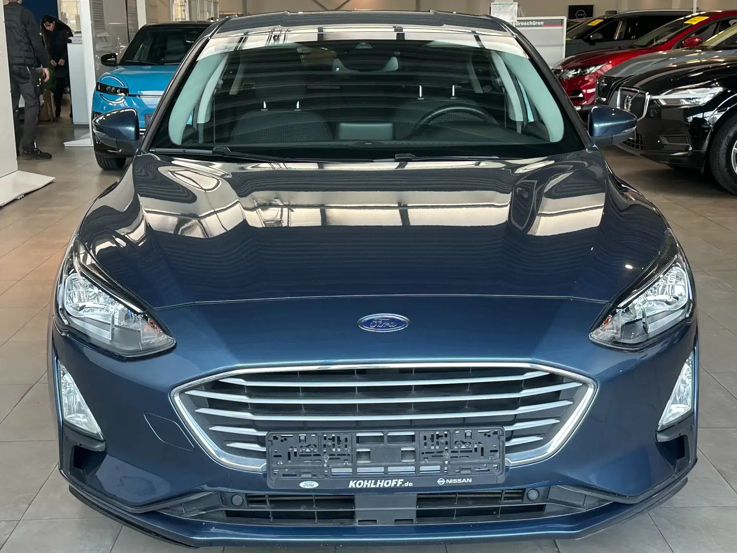 Ford Focus Cool&Connect Automatik 125PS Navi Kamera LED Blau - 2