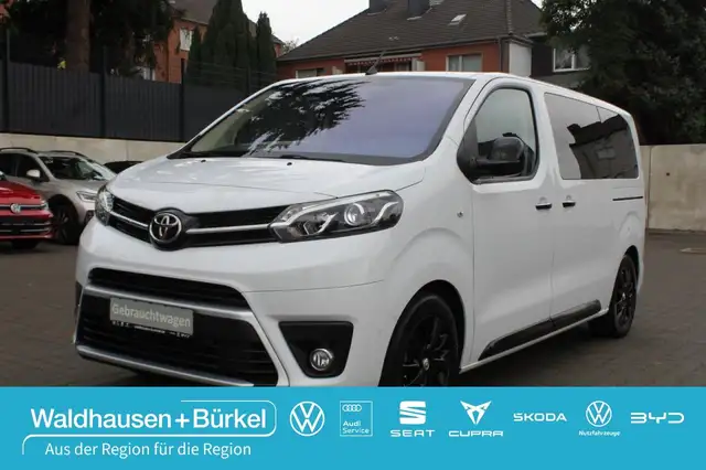 Toyota Proace Verso 2.0 D-4D L1 Executive 2xKlima ACC