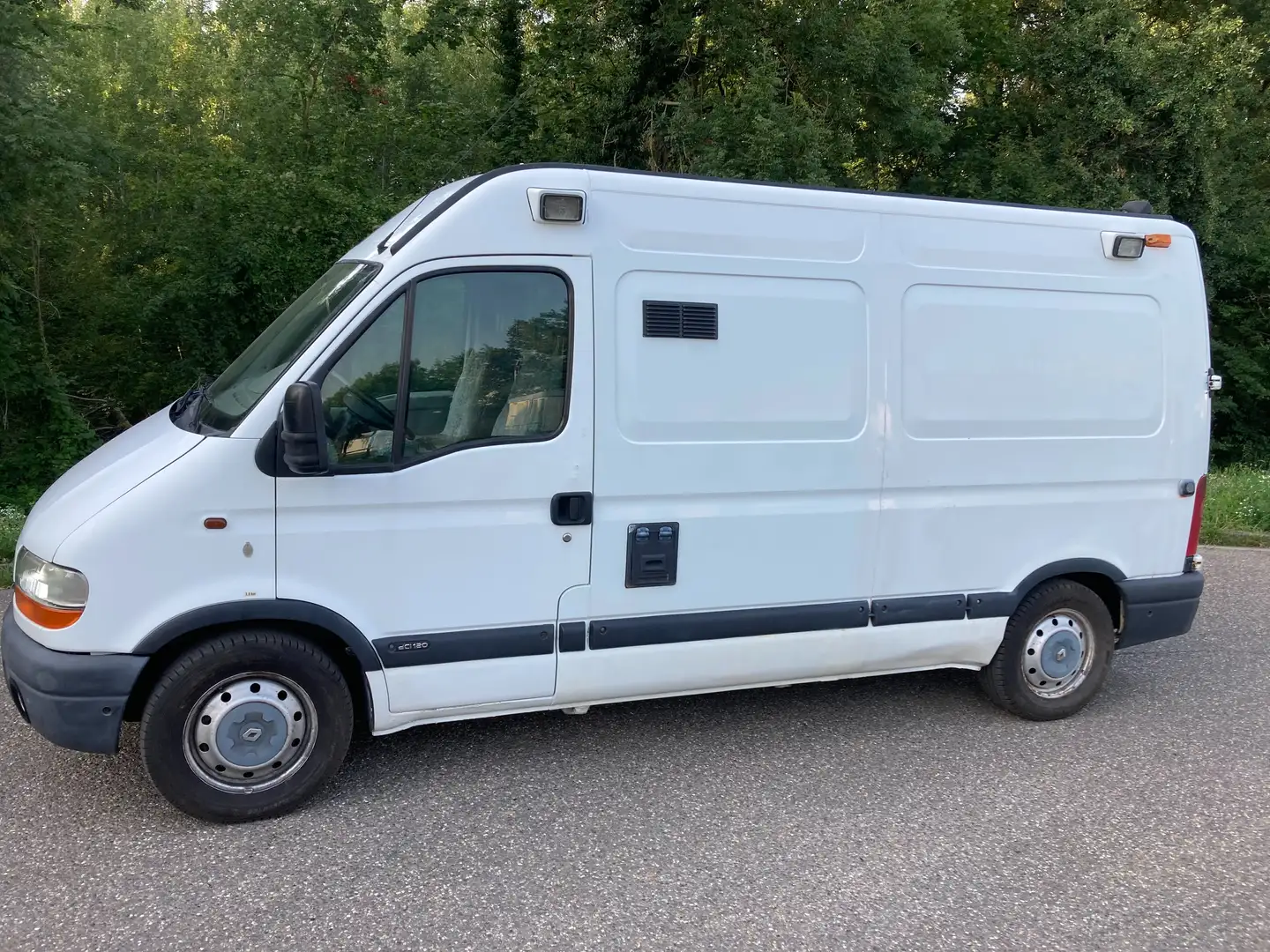 Renault Master Master 2.5 dCi L2H2 Weiß - 2