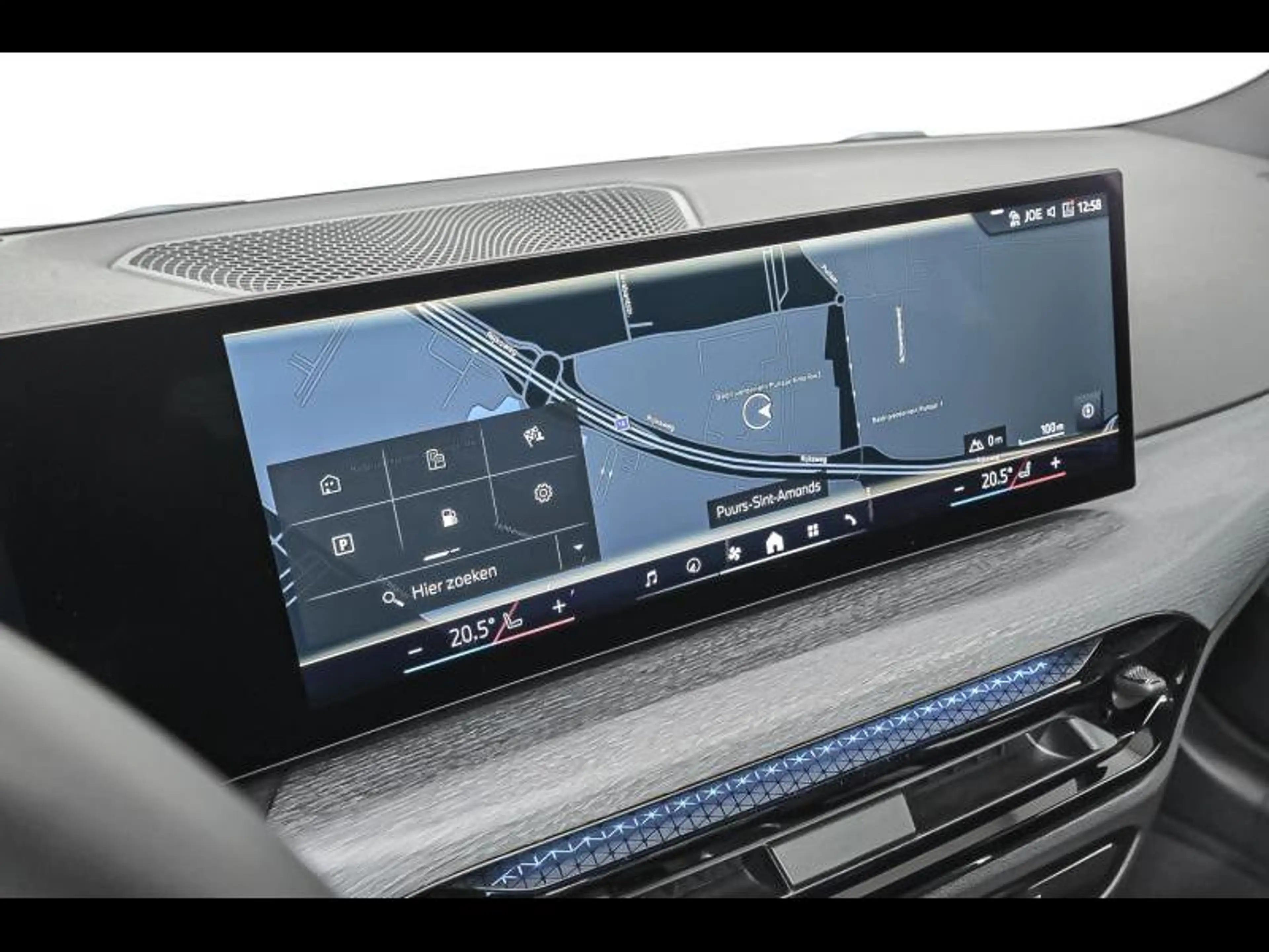 BMW 330 e xDrive Touring - M Pack — photo 14