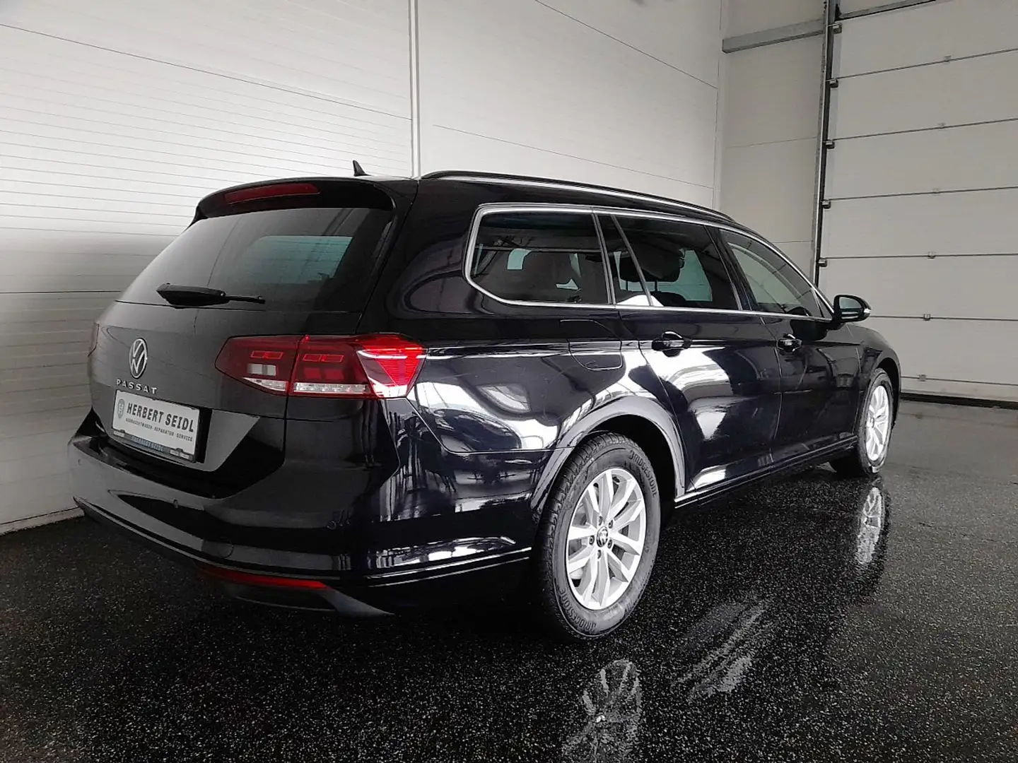 Volkswagen Passat Variant BUSINESS 2,0 TDI DSG *LED / NAVI / ACC / KAMERA... Schwarz - 2