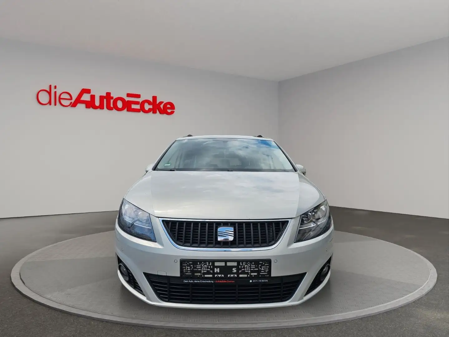 SEAT Alhambra Style DSG °7-Sitze °Panorama Silber - 2