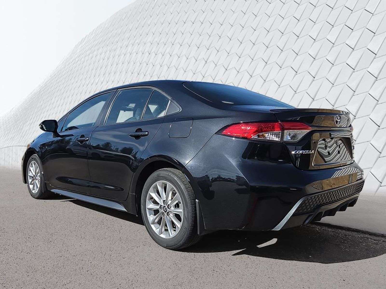 2022 Toyota Corolla SE, LOW KM, HEATED SEAT, ACCIDENT FREE — снимка 1