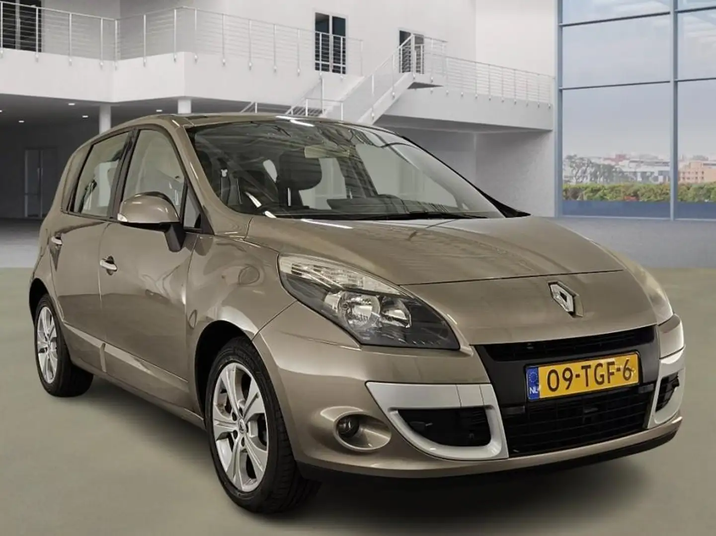 Renault Scenic 2.0 Dynamique Automaat 1e Eig. 27.300 km +NAP Brun - 2