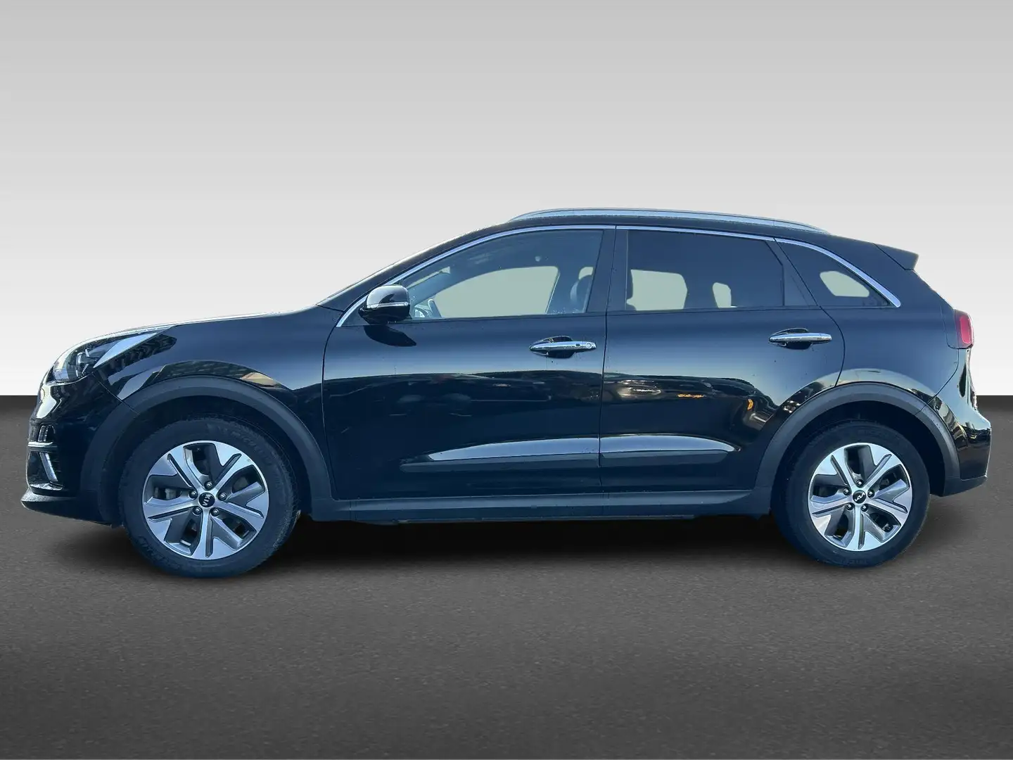 Kia e-Niro 64kWh 204PK SOH 95% AUTOMAAT EDITION NAVI CAMERA W Noir - 2