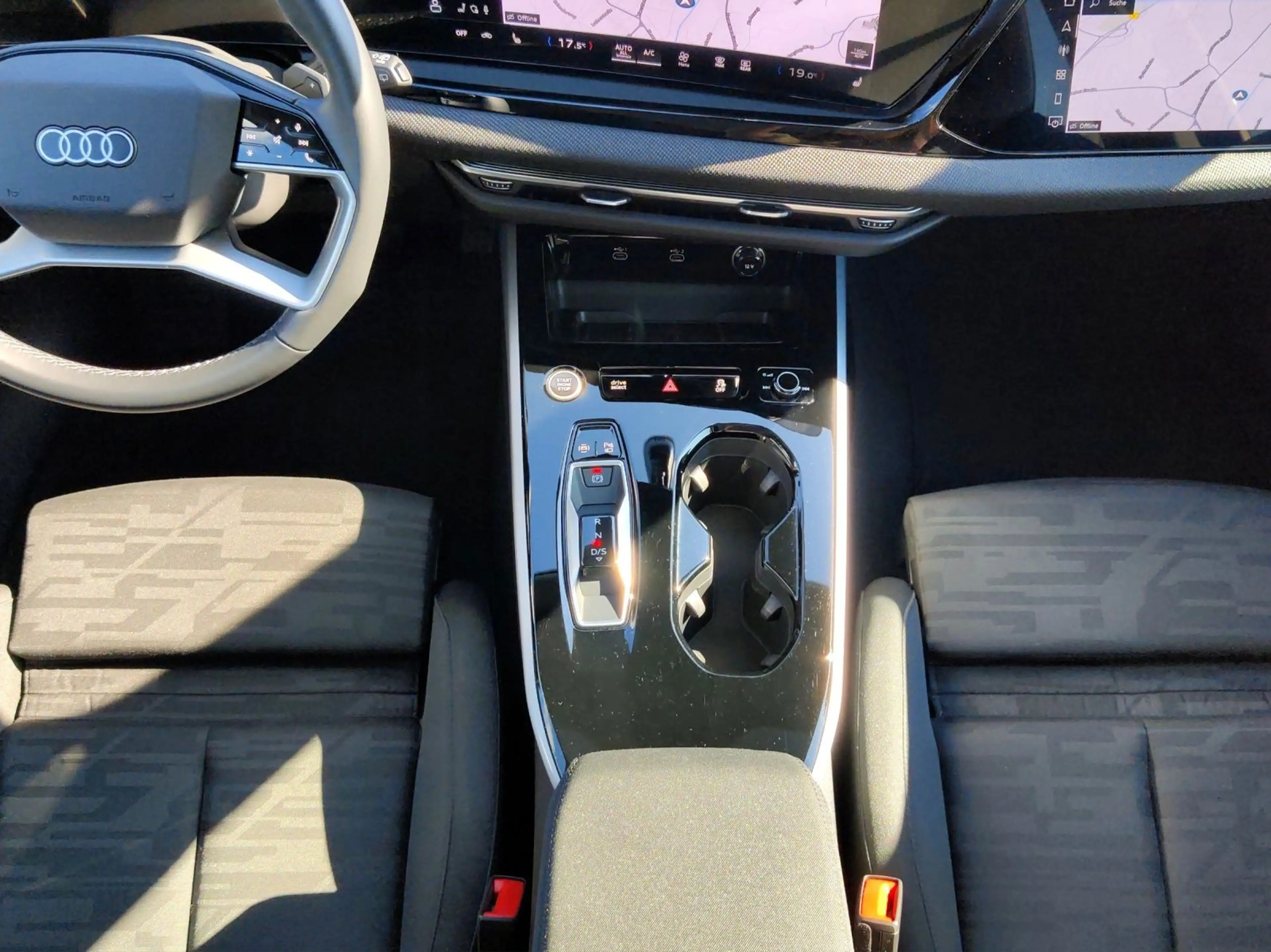 Audi A6 TDI quattro 150 kW Matrix*Pano*AHK*360° — photo 7