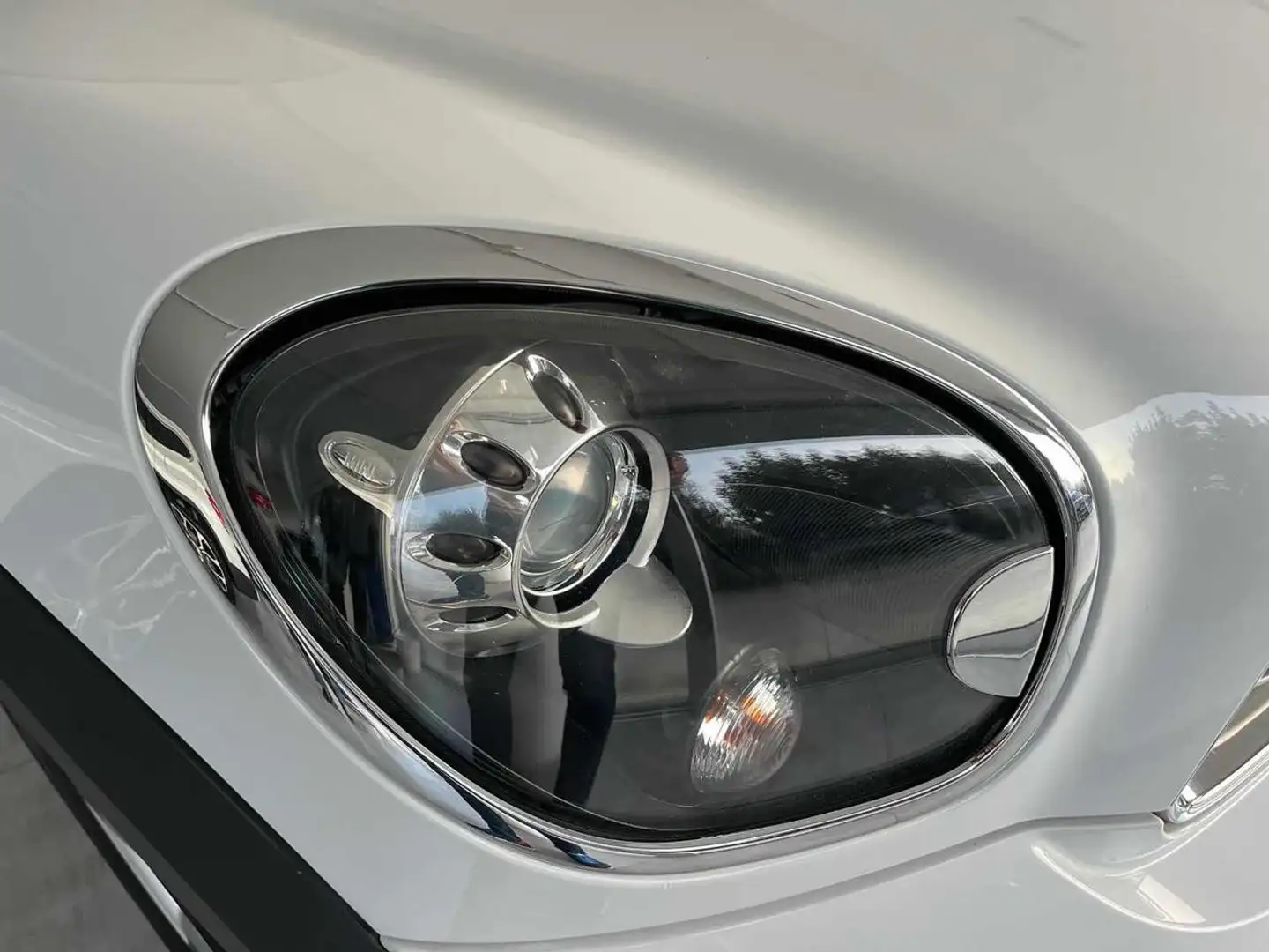 MINI Cooper D Countryman Mini ALL4 Blanc - 2