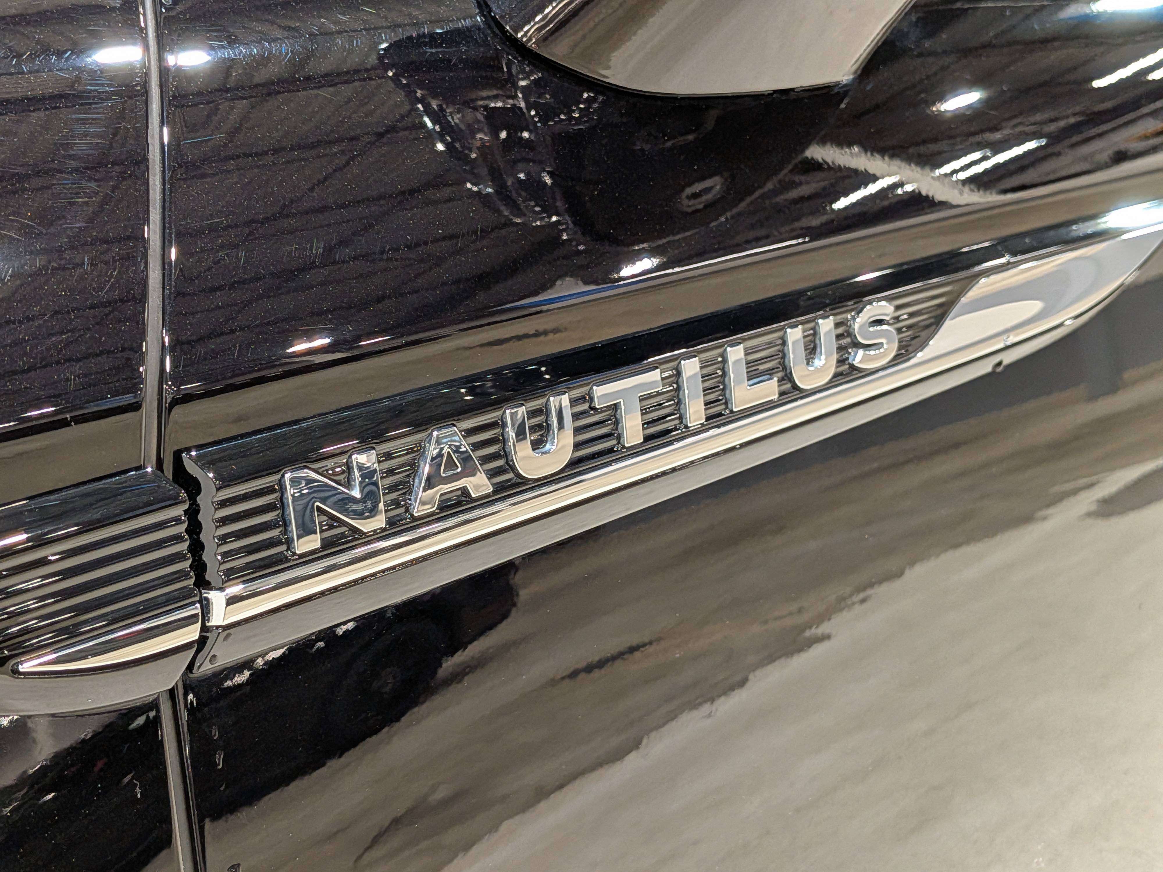 Lincoln Nautilus 2022
