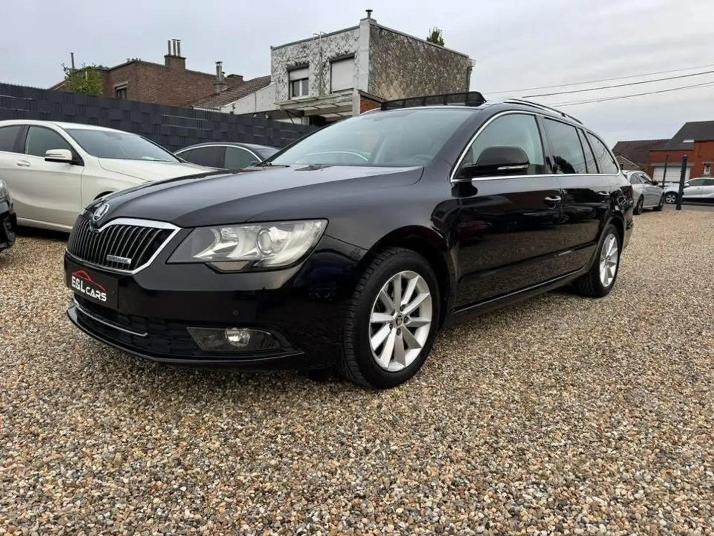 Skoda Superb Superb SW 1.6 CR TDi GreenLine *Garantie 12 mois* Czarny - 1