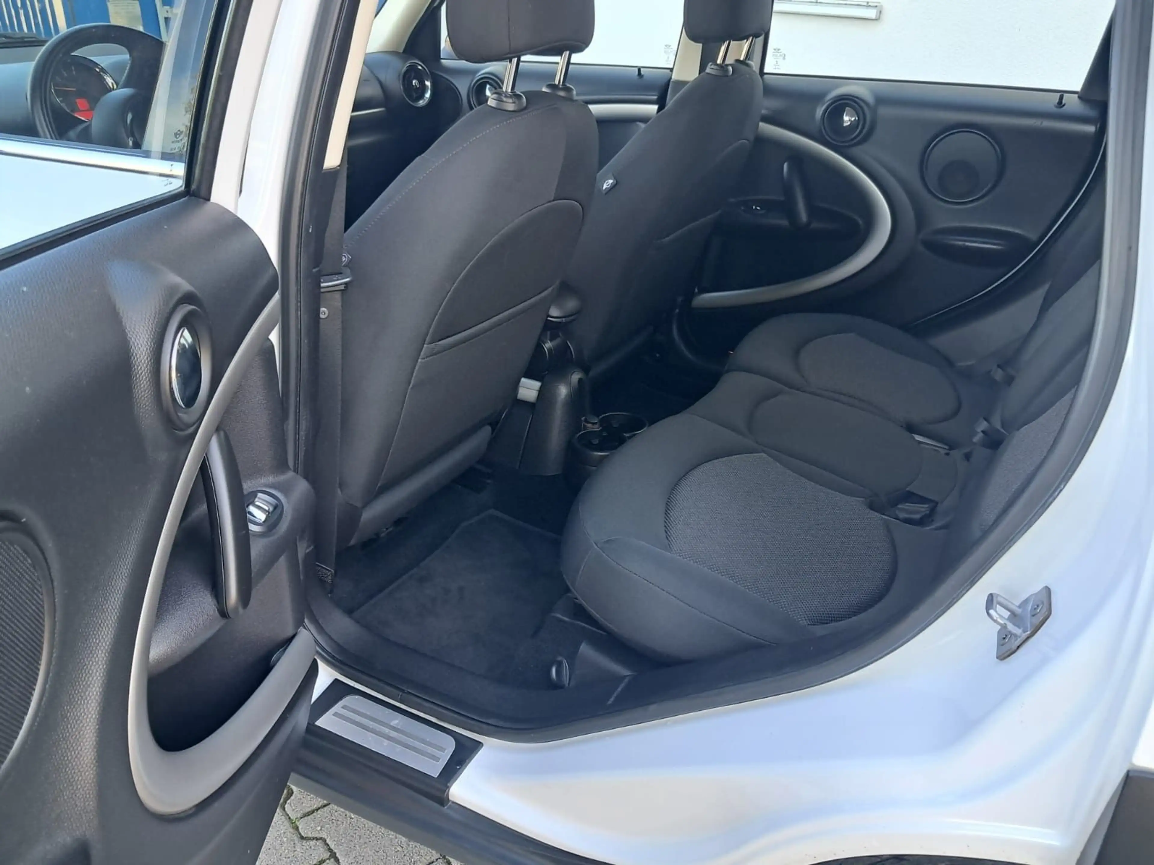 MINI Cooper D Countryman Automatik — photo 11