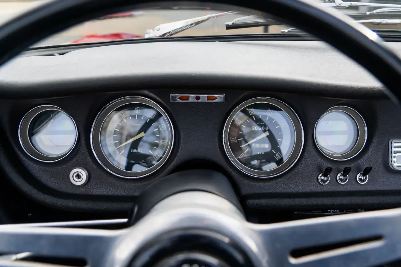 Alfa Romeo Giulia Sprint GTC, foto 8