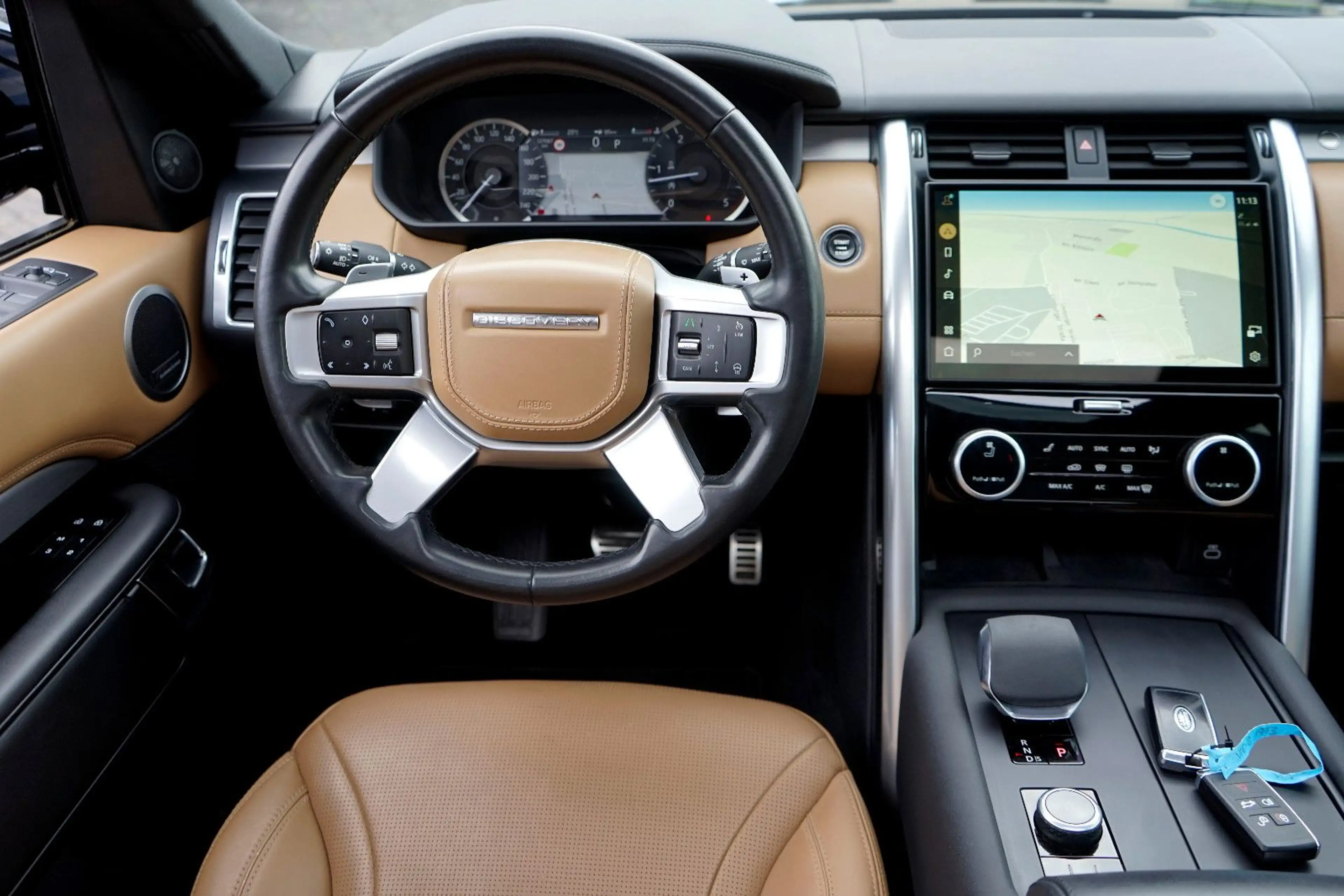 Land Rover Range Rover R-Dynamic HSE*3xTV*Head*360*Terrain2*ACC*7xSitze — photo 3